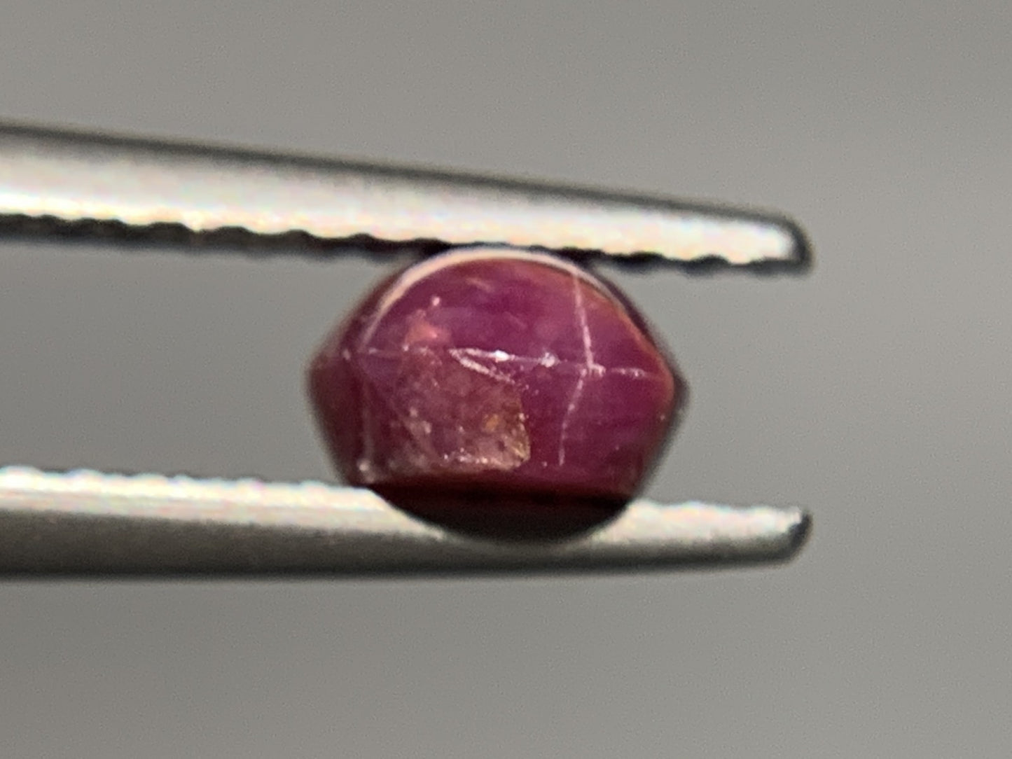 スターサファイア 1.288ct 宝石ソーティング付き 6.8㎜×5.1㎜×3.3㎜ ルース( 裸石 ) 2729Y
