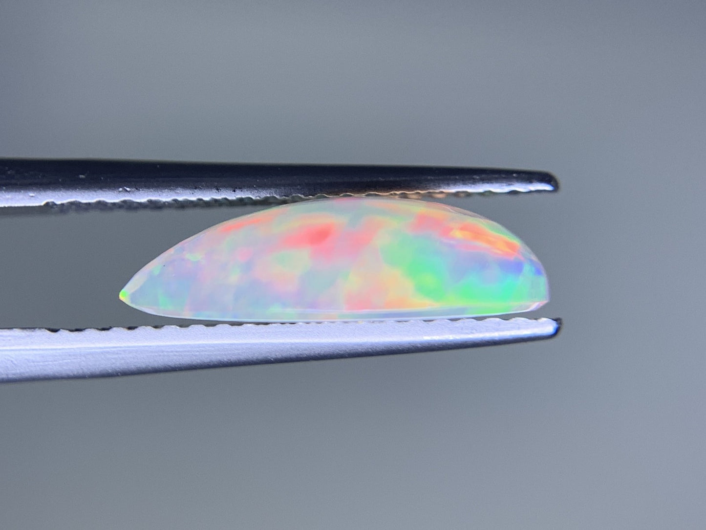 オパール 1.845ct 宝石ソーティング付き 14.1㎜×7.2㎜×4.0㎜ ルース( 裸石 ) 3361Y