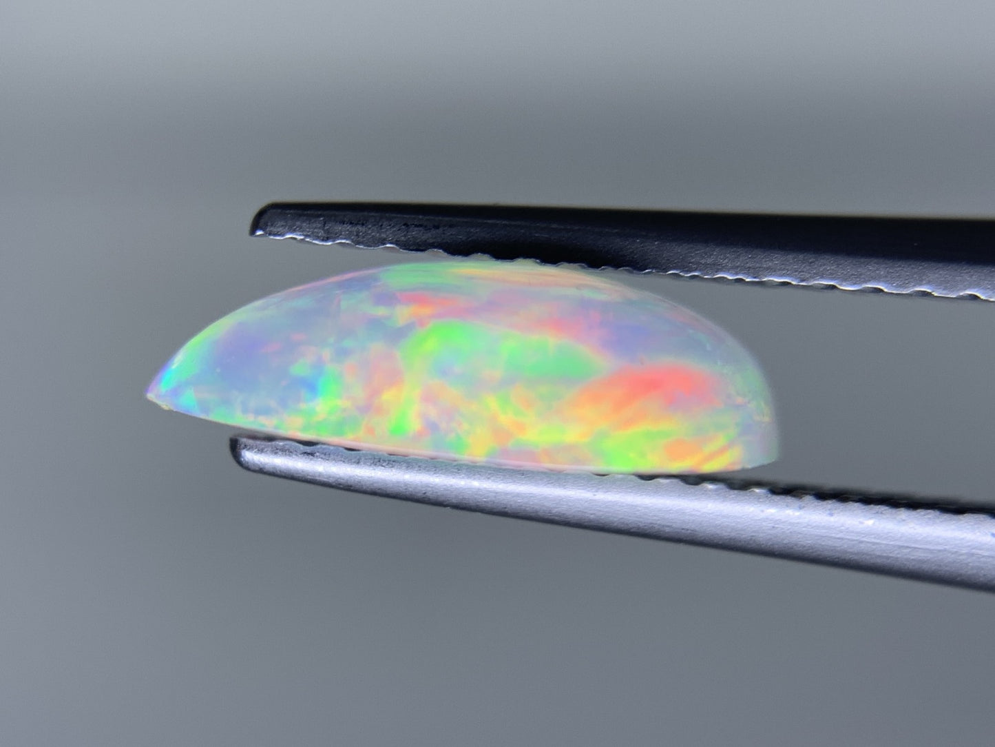 オパール 1.740ct 宝石ソーティング付き 11.5㎜×7.8㎜×3.7㎜ ルース( 裸石 ) 3365Y