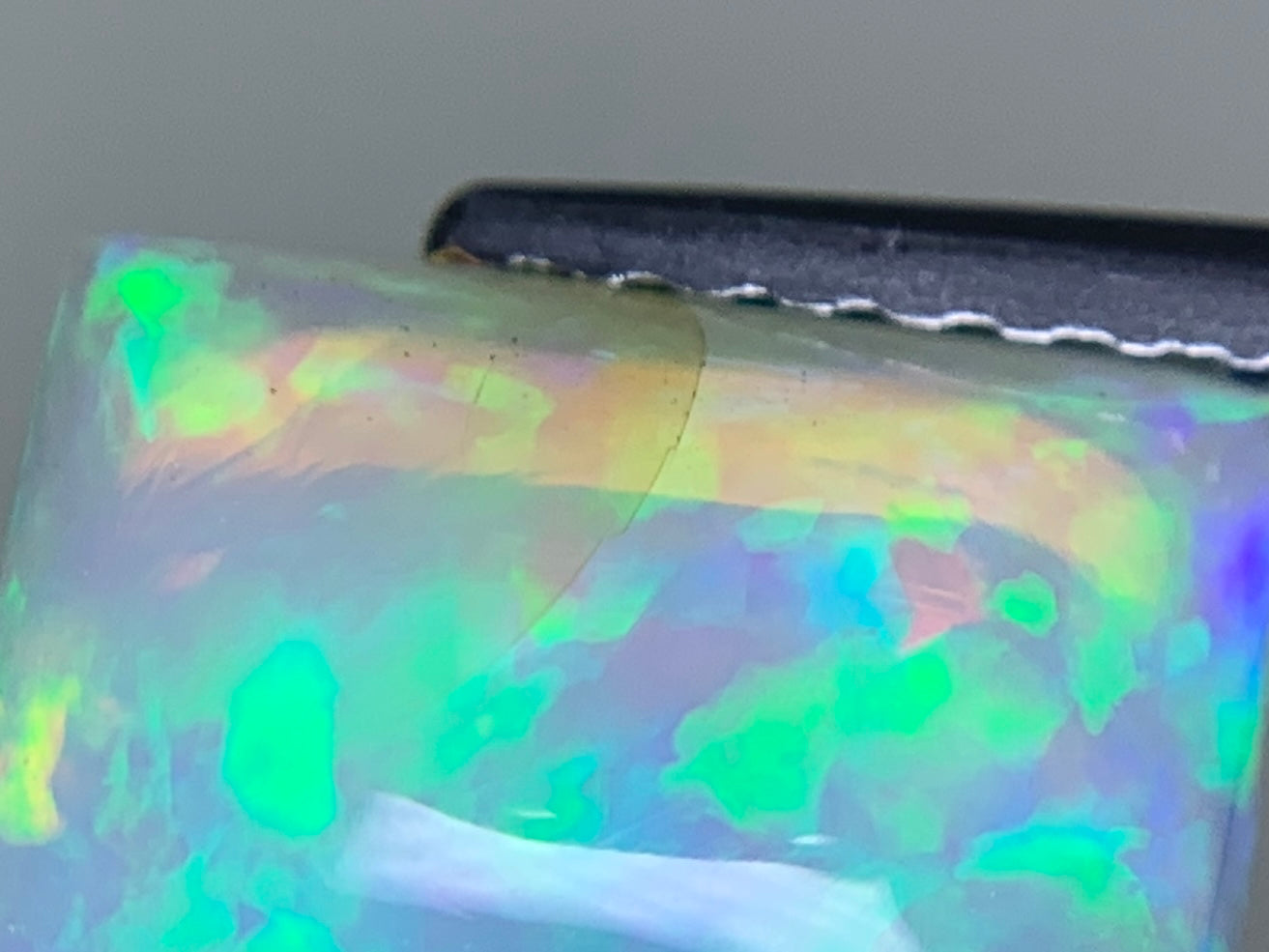 オパール 1.606ct 宝石ソーティング付き 10.0㎜×7.8㎜×3.8㎜ ルース( 裸石 ) 3468Y