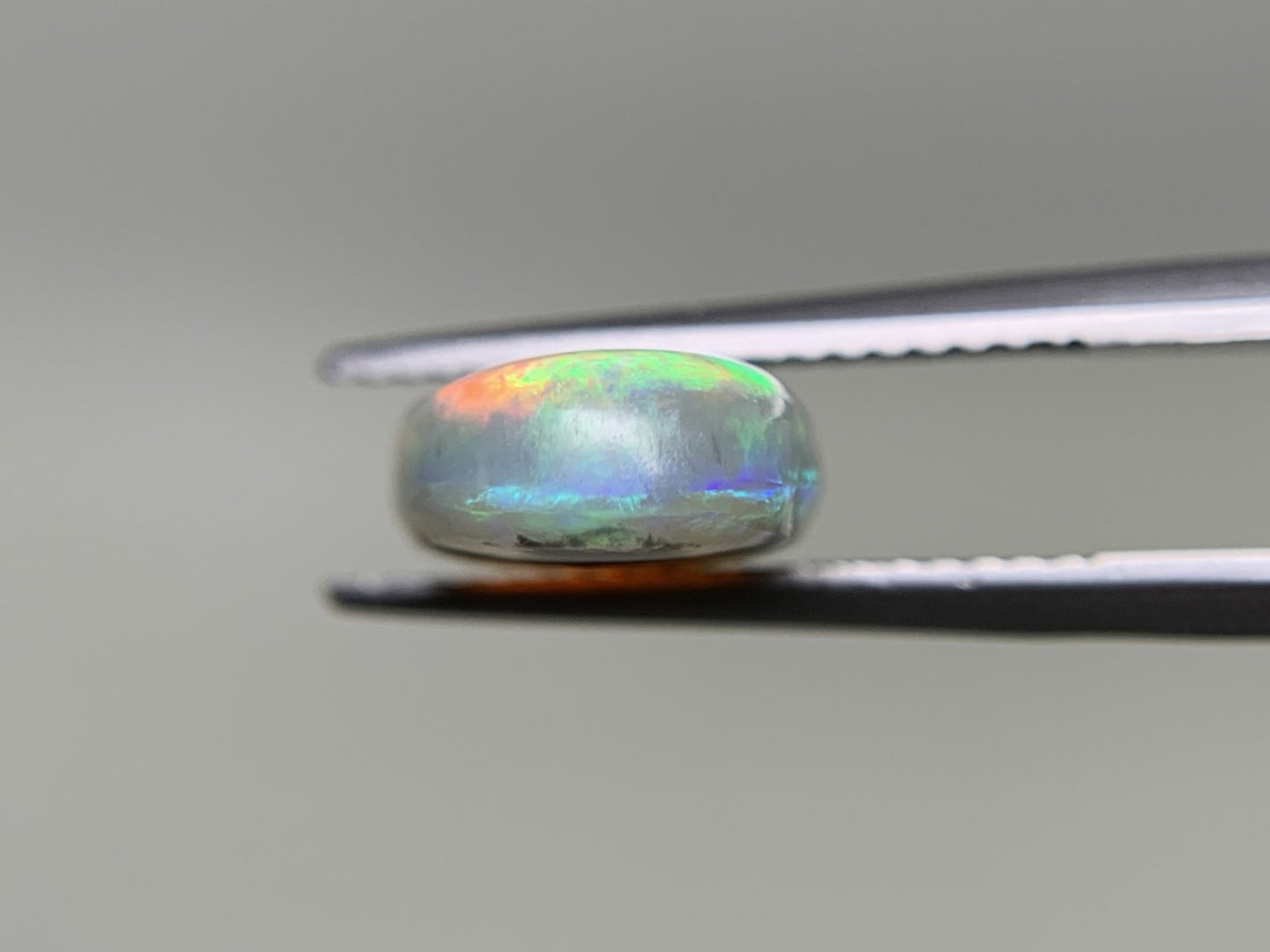 ブラックオパール 6.150ct 宝石ソーティング付き 19.8㎜×9.4㎜×4.5㎜ ルース( 裸石 ) 4167Y