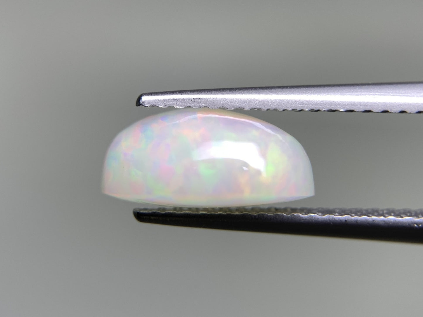 オパール 2.582ct 宝石ソーティング付き 11.3㎜×9.0㎜×5.2㎜ 天然 ルース( 裸石 ) 4289Y