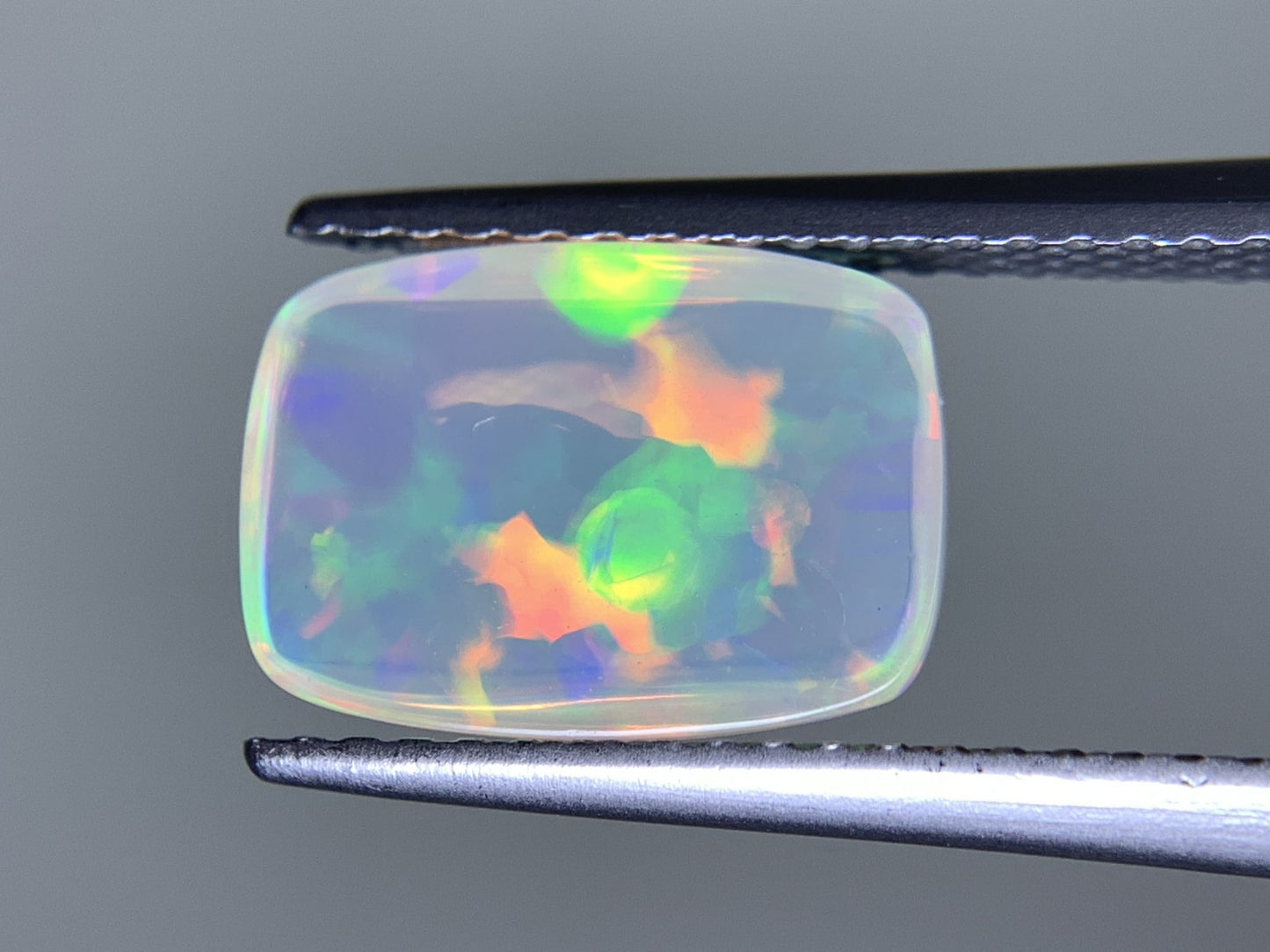 オパール 1.528ct 宝石ソーティング付き 10.9㎜×7.5㎜×3.3㎜ 天然 ルース( 裸石 ) 4592Y