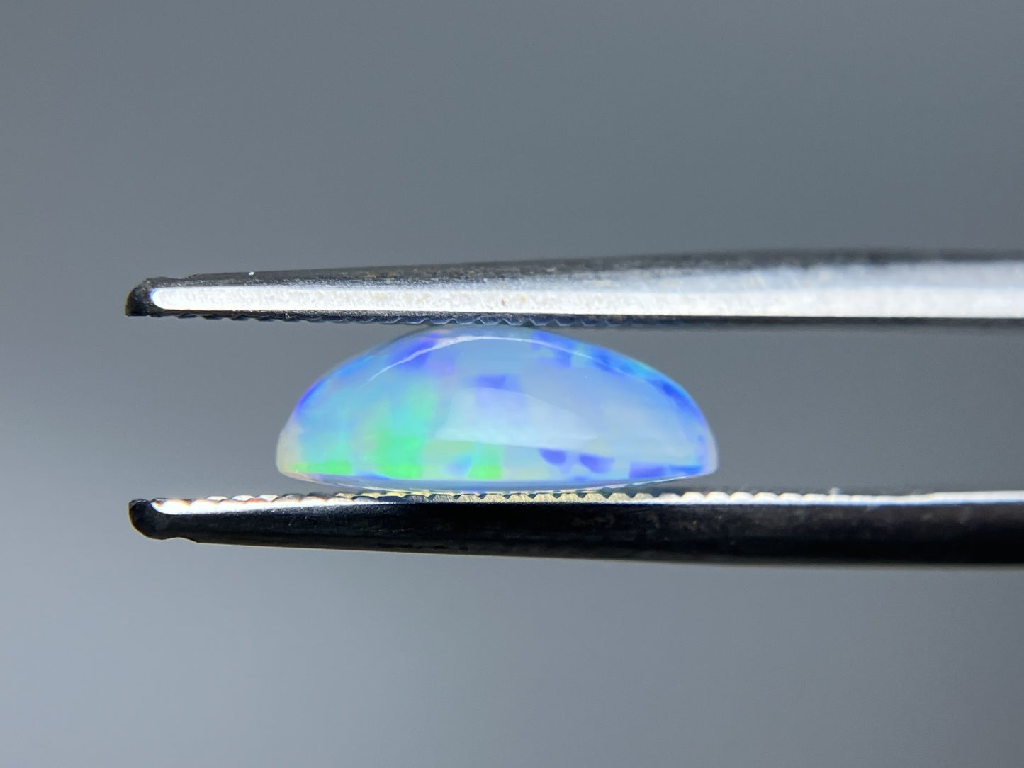 オパール 1.365ct 宝石ソーティング付き 10.4㎜×7.8㎜×3.9㎜ ルース( 裸石 ) 3927YY