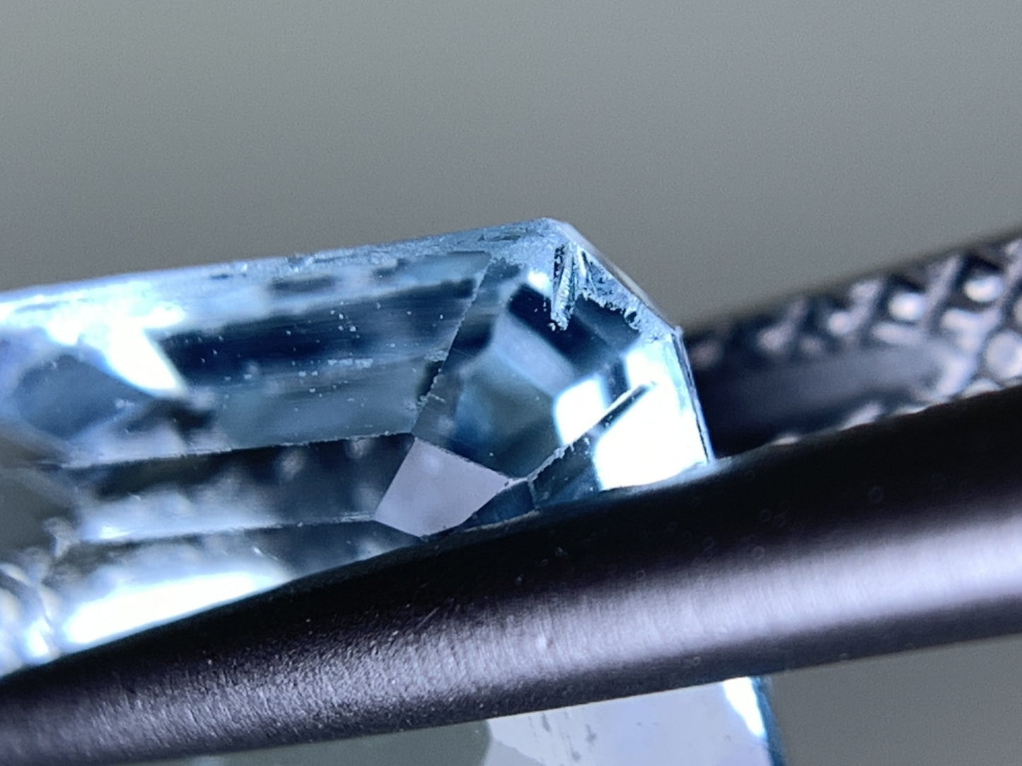 アクアマリン 天然 2.798ct 宝石ソーティング付き 9.8㎜×8.1㎜×4.4㎜ ルース( 裸石 ) 6758Y