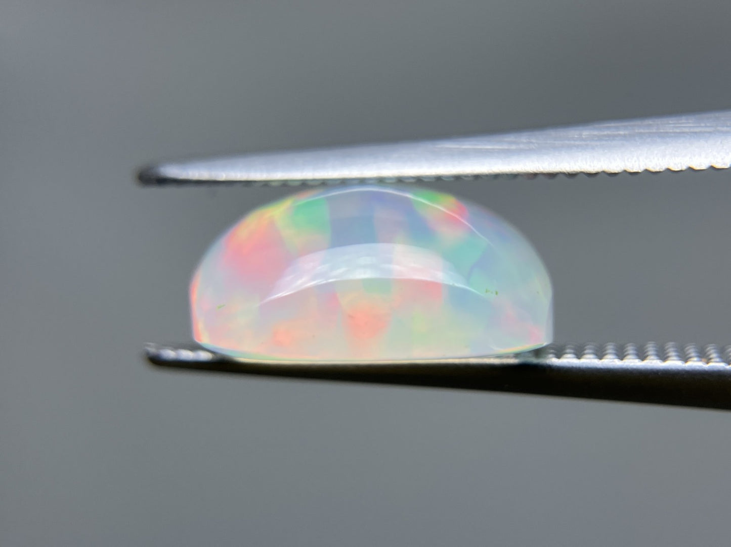 オパール 2.596ct 宝石ソーティング付き 11.0㎜×8.6㎜×5.2㎜ ルース( 裸石 ) 4574K