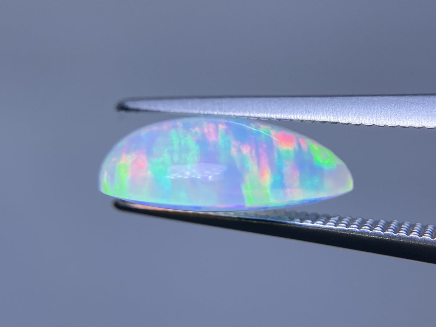 オパール 3.069ct 宝石ソーティング付き 13.6㎜×10.1㎜×5.1㎜ ルース( 裸石 ) 4566K