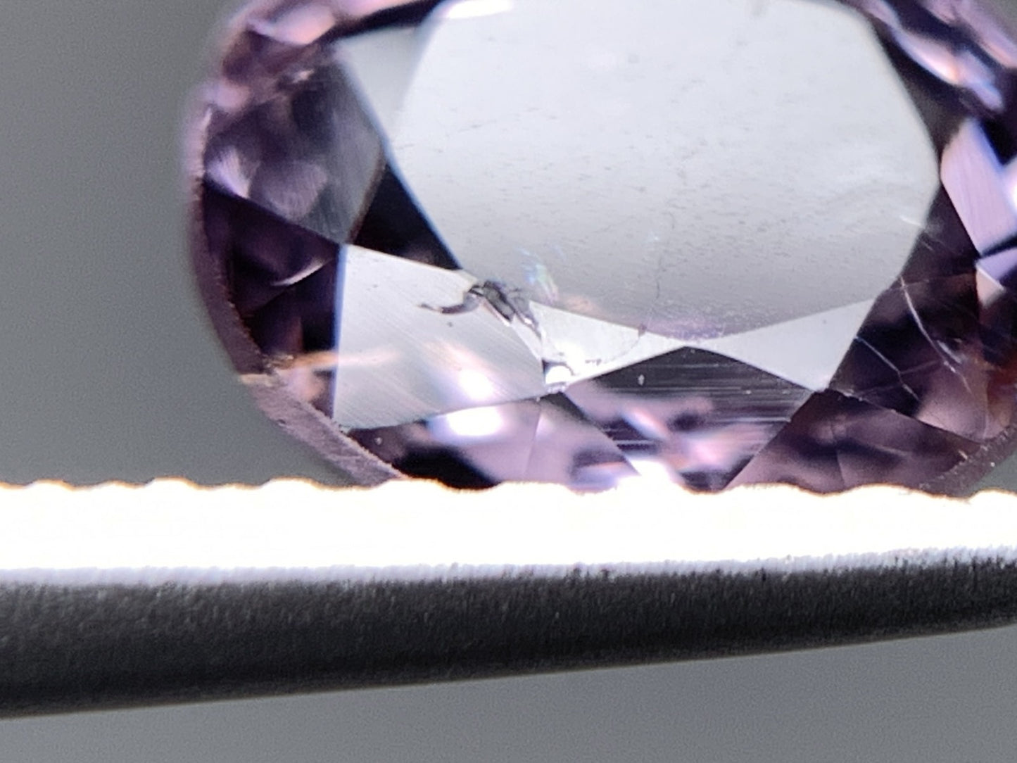 スピネル 天然 1.415ct 宝石ソーティング付き 6.9㎜×6.3㎜×3.9㎜ ルース( 裸石 ) 6587Y