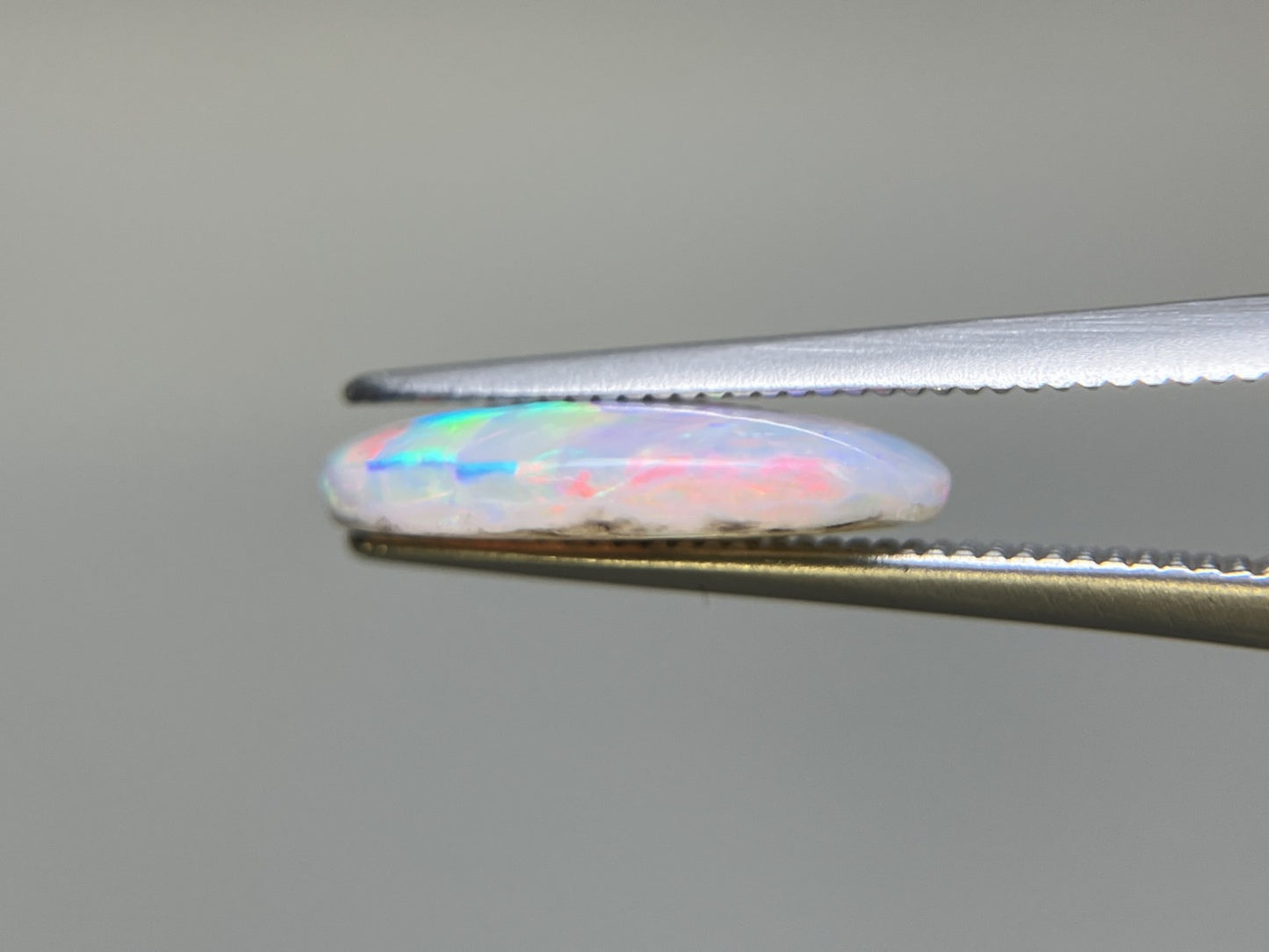 ブラックオパール 天然 2.715ct 宝石ソーティング付き 14.0㎜×10.0㎜×3.1㎜ ルース( 裸石 ) 5275K