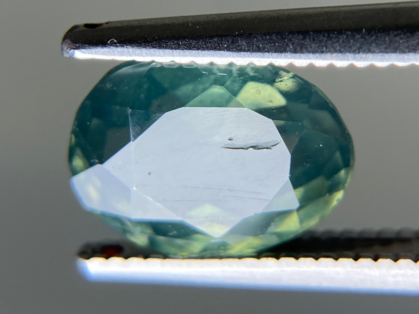 ジルコン 天然 2.871ct 宝石ソーティング付き 8.8㎜×6.8㎜×4.3㎜ ルース( 裸石 ) 7040YY