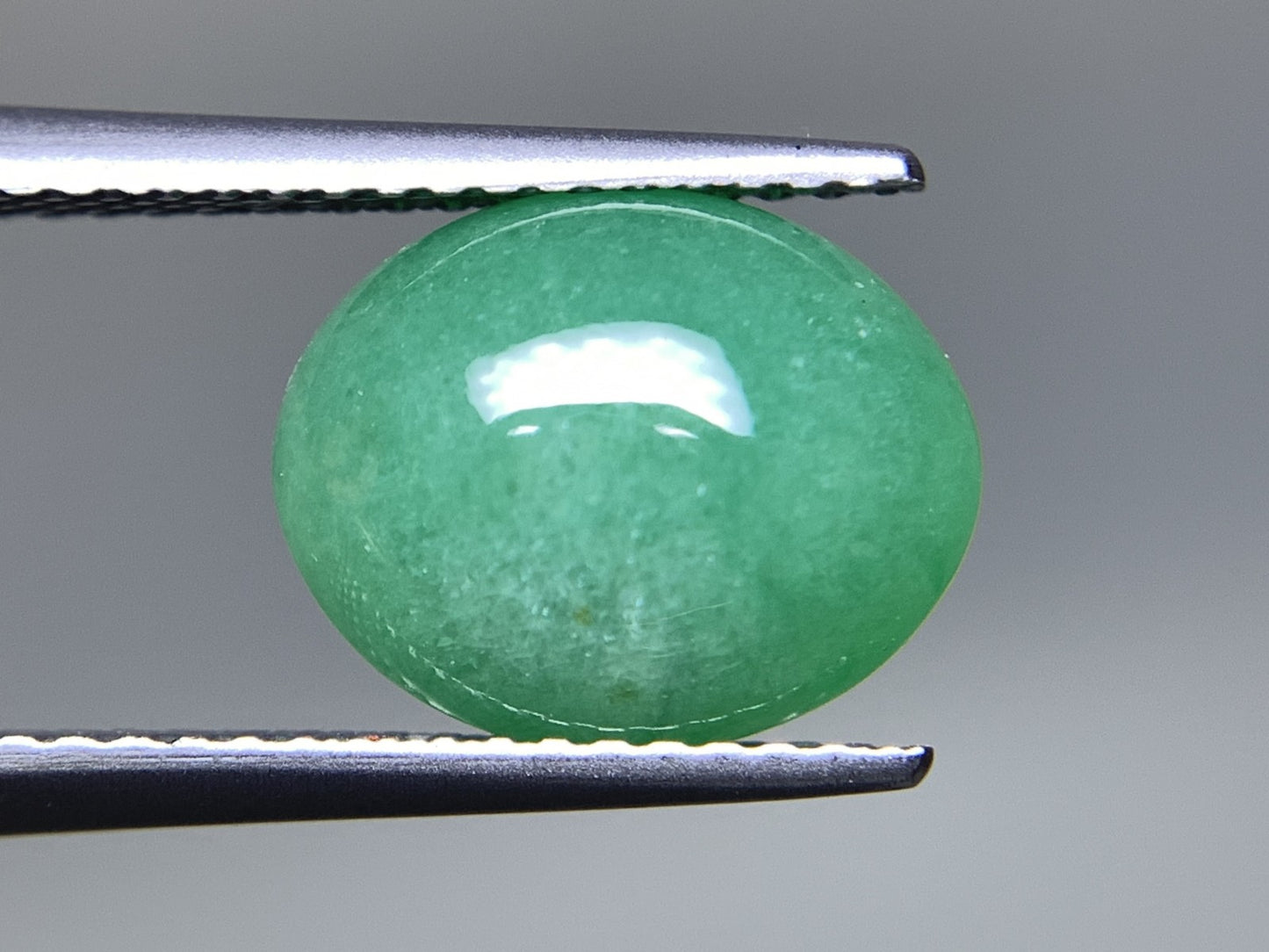 ひすい(ヒスイ 翡翠) 天然 3.803ct 宝石ソーティング付き 11.0㎜×8.9㎜×4.7㎜ ラッピング無料 ルース( 裸石 ) 4828Y