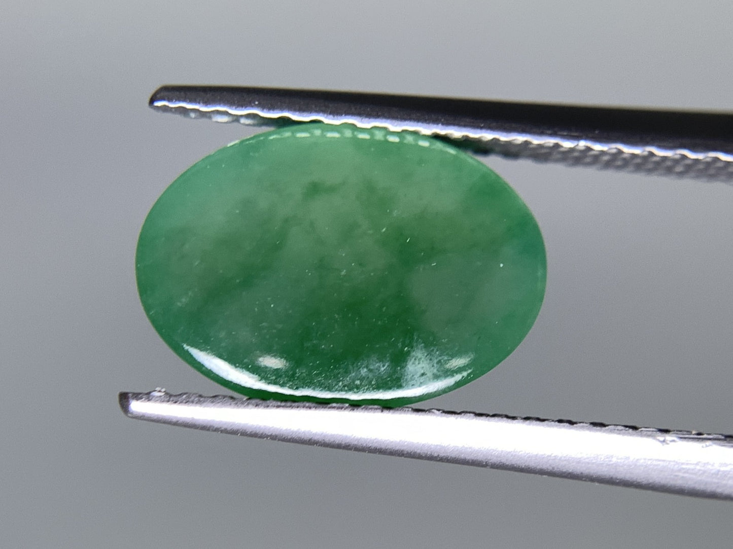 ひすい(ヒスイ 翡翠) 天然 2.863ct 宝石ソーティング付き 11.0㎜×7.8㎜×3.9㎜ ラッピング無料 ルース( 裸石 ) 4839Y