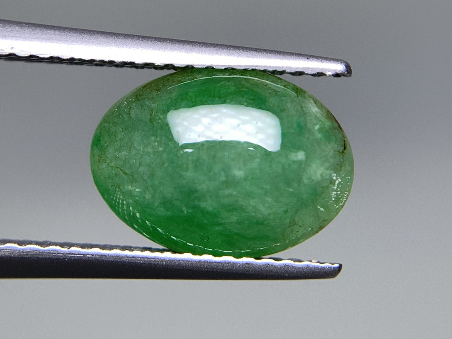 ひすい(ヒスイ 翡翠) 天然 3.086ct 宝石ソーティング付き 11.3㎜×8.3㎜×4.0㎜ ラッピング無料 ルース( 裸石 ) 4836Y