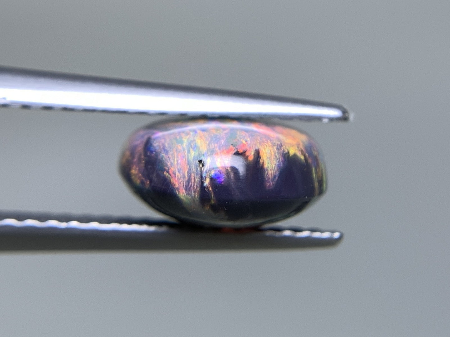 ブラックオパール 天然 2.790ct 宝石ソーティング付き 11.3㎜×8.7㎜×4.5㎜ ルース( 裸石 ) 6822Y