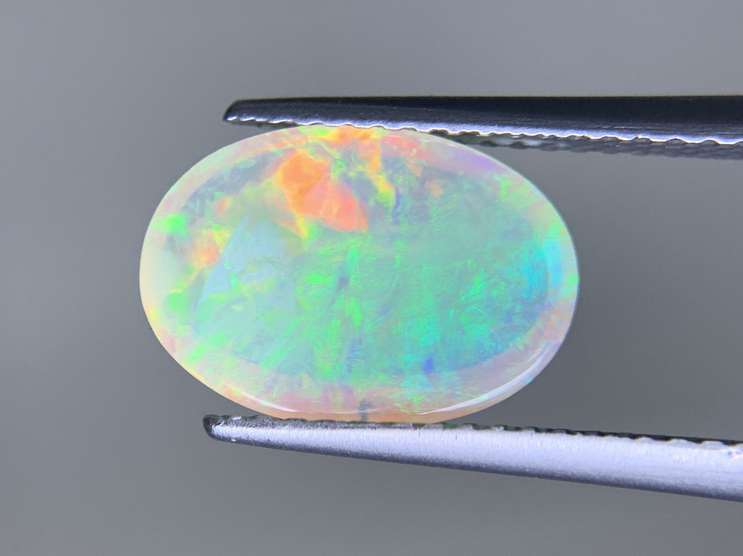 オパール 1.631ct 宝石ソーティング付き 12.0㎜×8.4㎜×3.9㎜ ルース( 裸石 ) 3600Y