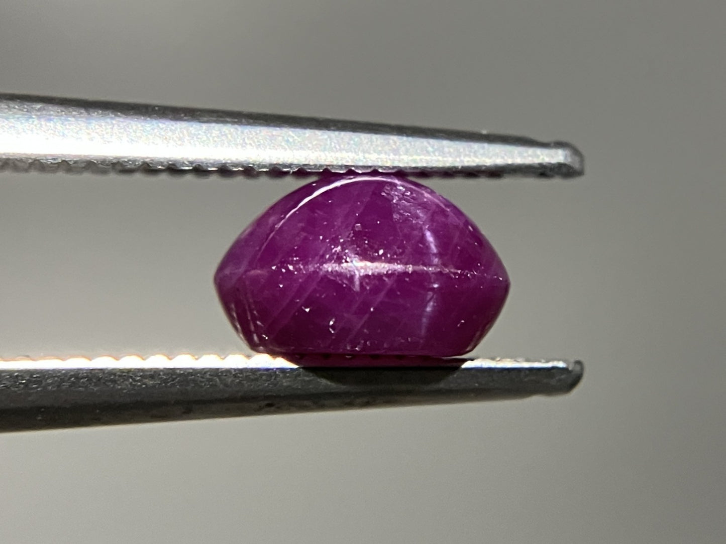 スターサファイア 1.671ct 宝石ソーティング付き 6.8㎜×4.8㎜×4.2㎜ ルース( 裸石 ) 2739YY