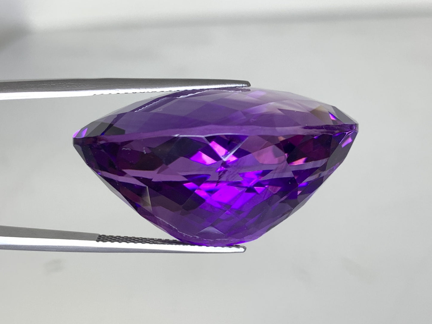 アメシスト 天然 71.769ct 宝石ソーティング付き 32.0㎜×23.5㎜×18.2㎜ ルース( 裸石 ) 8034Y