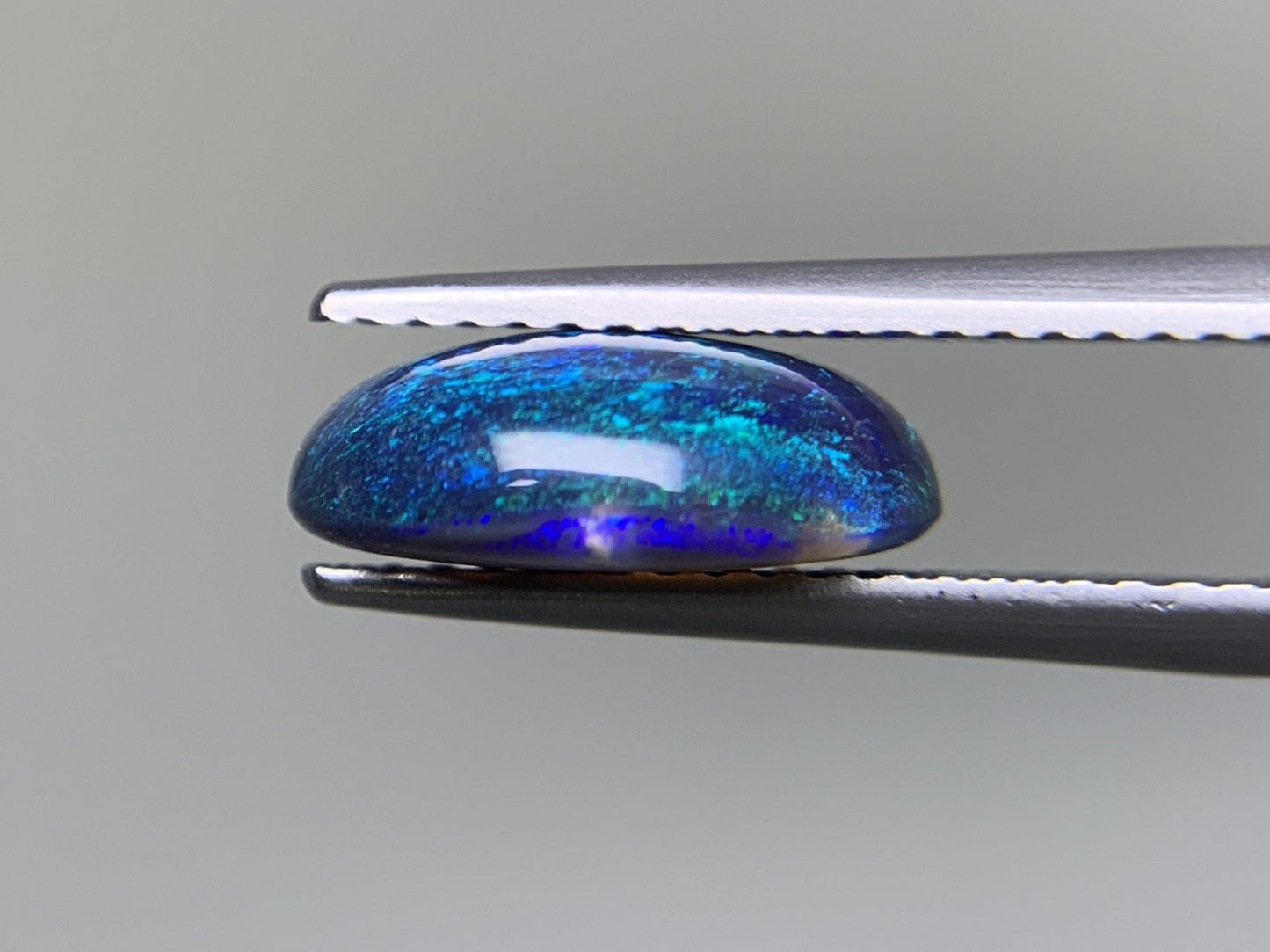 ブラックオパール 2.394ct 宝石ソーティング付き 11.1㎜×8.6㎜×4.0㎜ ルース( 裸石 ) 1948Y