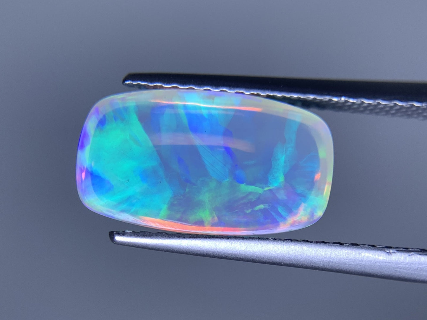 オパール 天然 2.375ct 宝石ソーティング付き 13.2㎜×7.5㎜×4.1㎜ ルース( 裸石 ) 6171Y