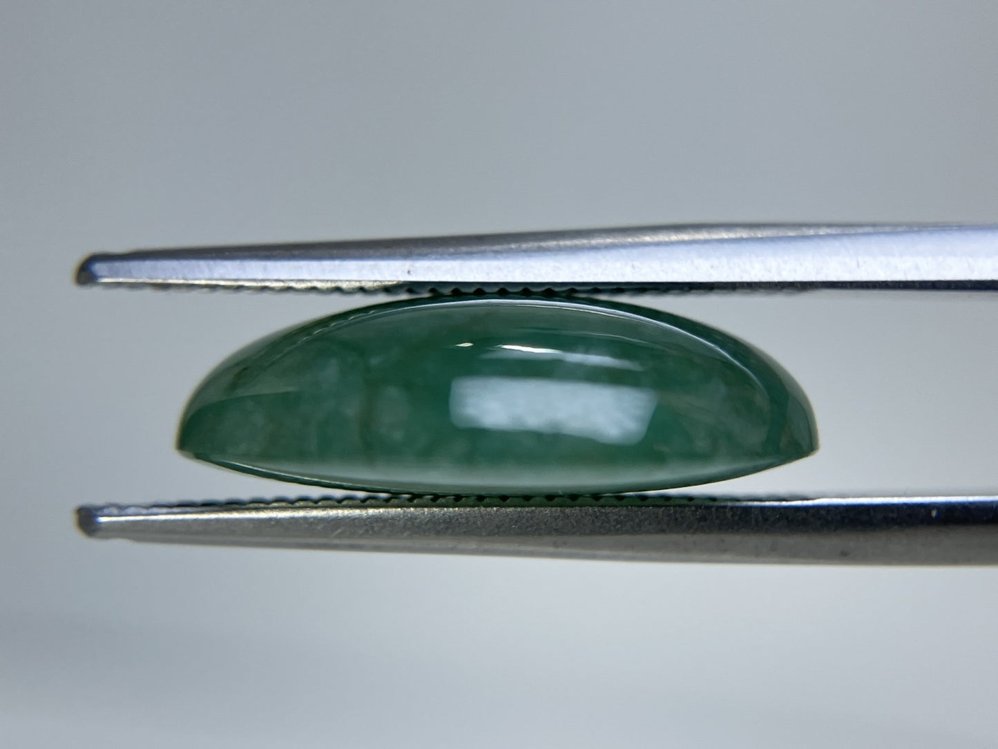 ヒスイ 翡翠 天然 10.619ct 宝石ソーティング付き 16.5㎜×13.1㎜×5.2㎜ 天然 ルース( 裸石 ) 4516YY