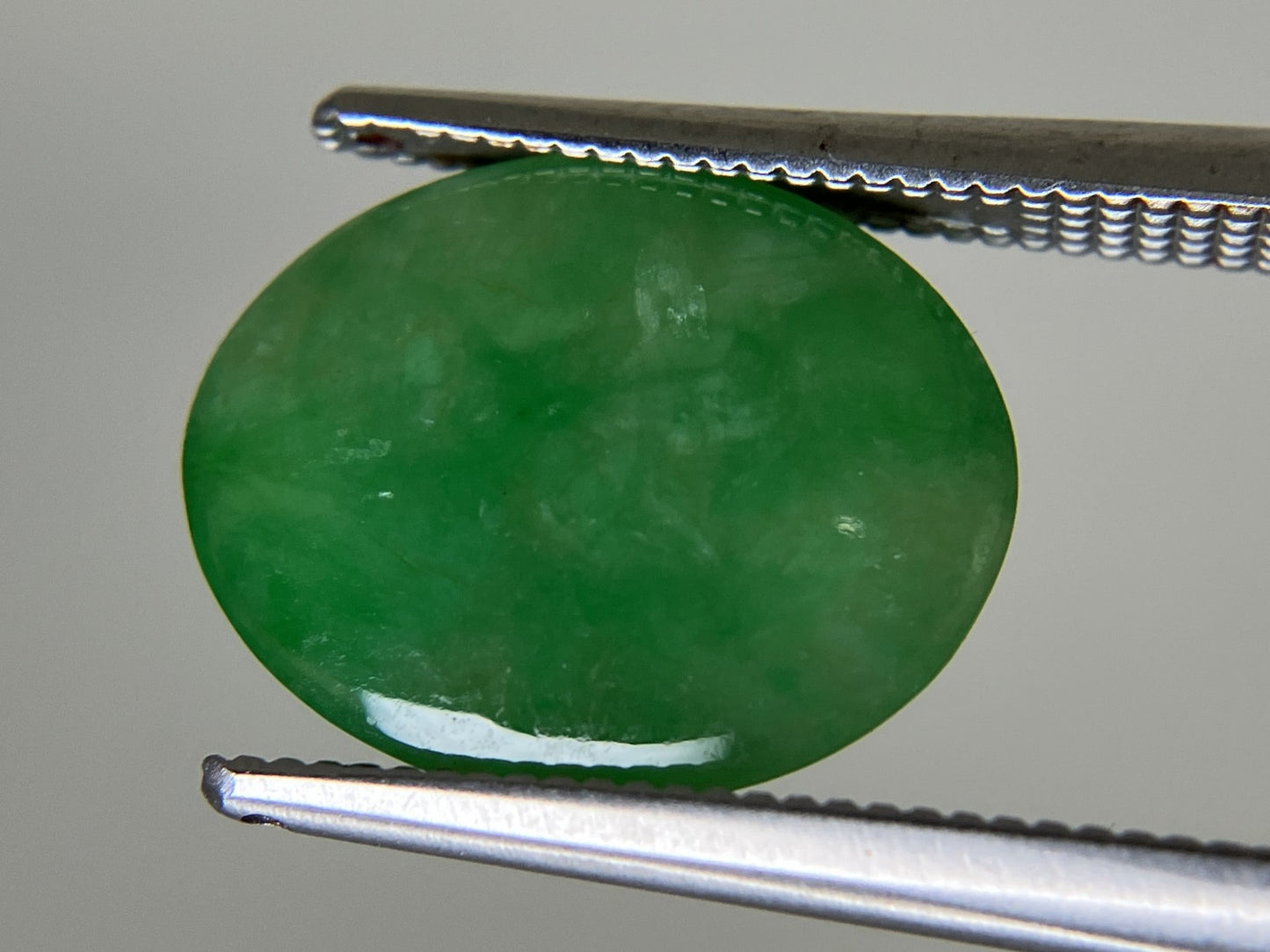ひすい 5.944ct 宝石ソーティング付き 12.9㎜×10.3㎜×5.1㎜ 天然 ルース( 裸石 ) 4733YY