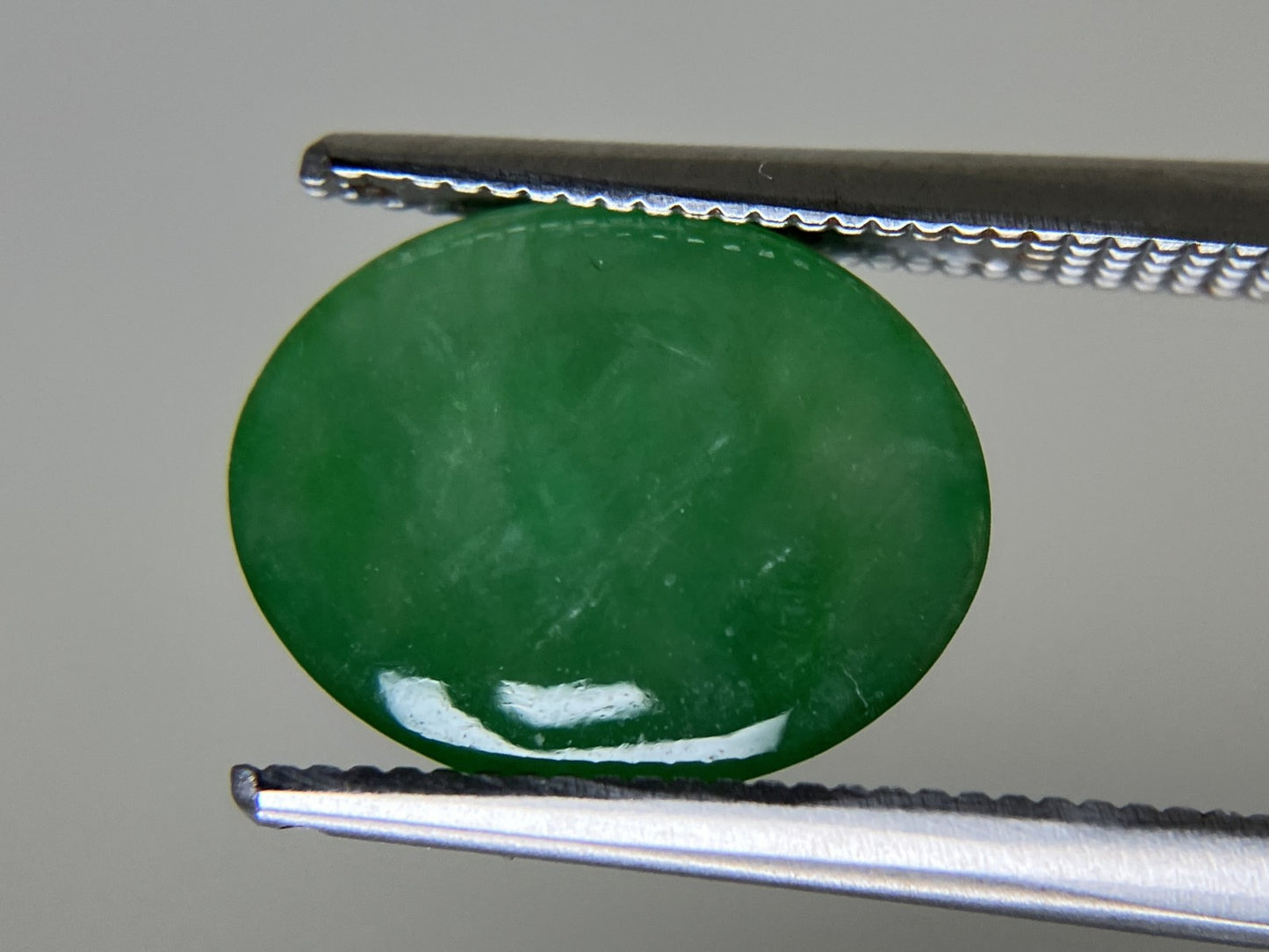 ひすい 3.685ct 宝石ソーティング付き 11.7㎜×9.3㎜×4.0㎜ 天然 ルース( 裸石 ) 4655YY