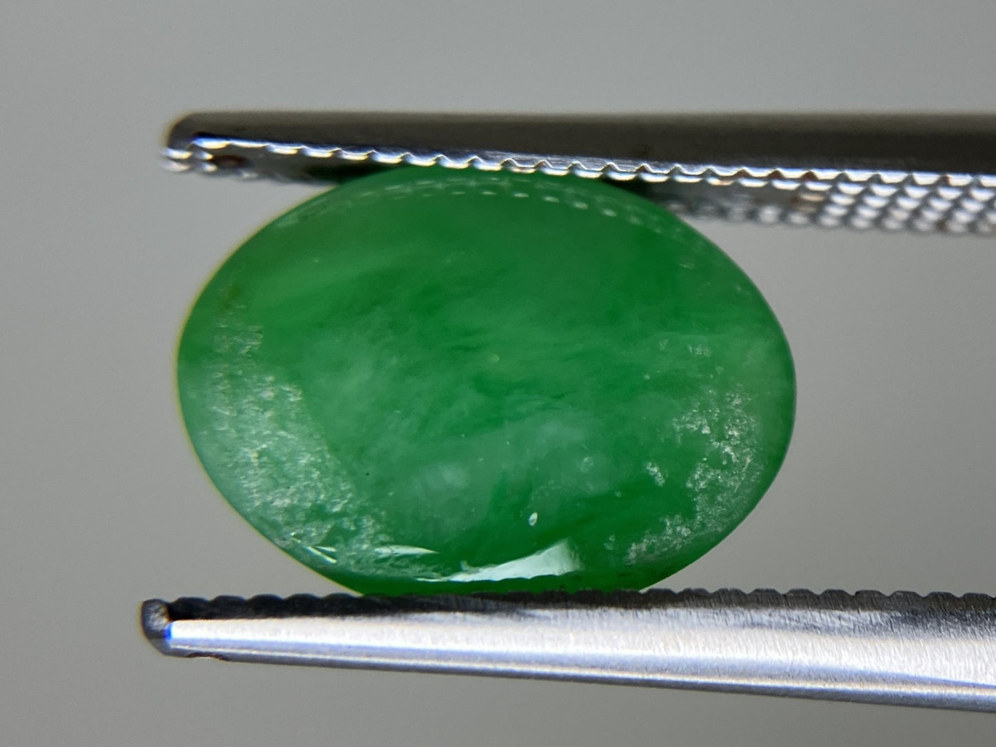 ひすい 2.998ct 宝石ソーティング付き 10.8㎜×8.2㎜×3.9㎜ 天然 ルース( 裸石 ) 4446YY