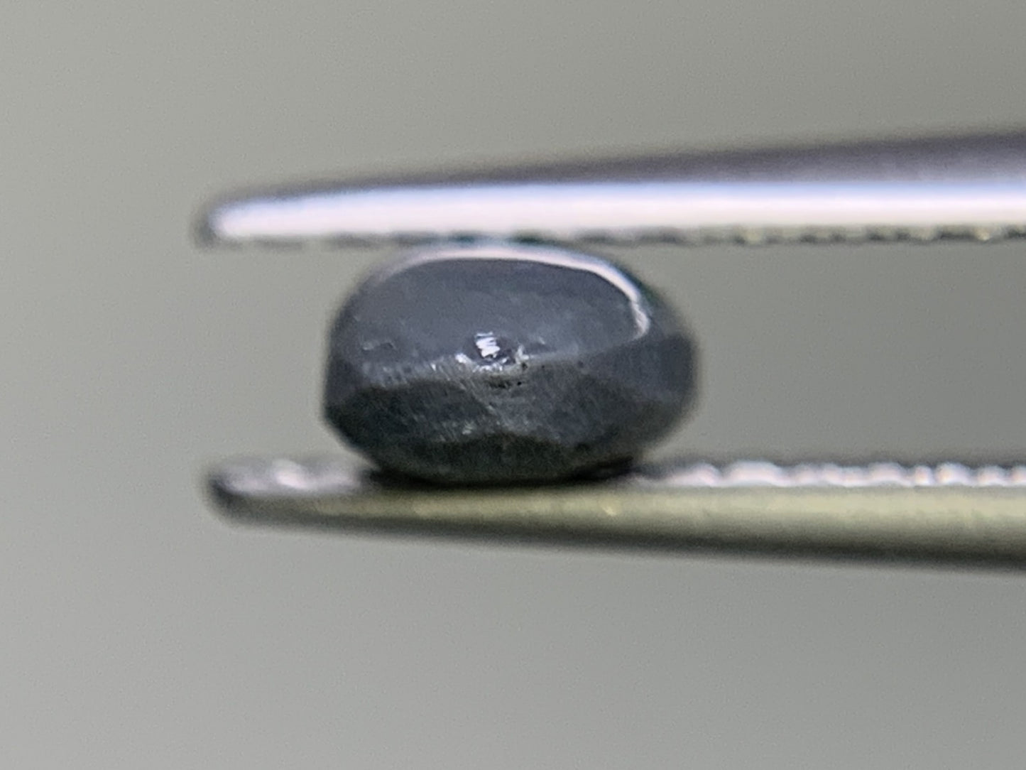 ブラックオパール 0.984ct 宝石ソーティング付き 11.1㎜×4.7㎜×2.9㎜ ルース( 裸石 ) 2028Y