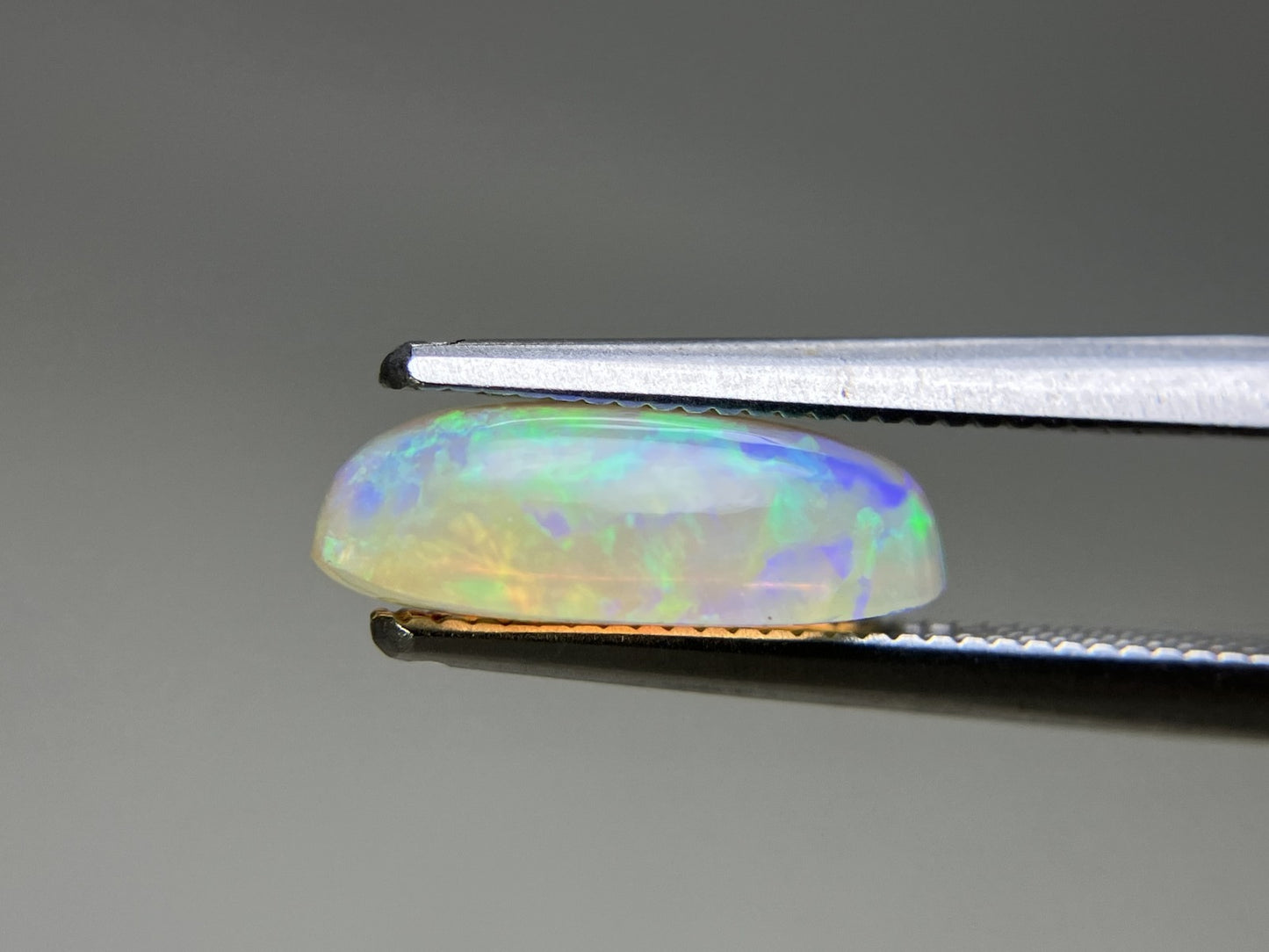 オパール 1.410ct 宝石ソーティング付き 11.9㎜×6.1㎜×3.8㎜ 天然 ルース( 裸石 ) 4412YY