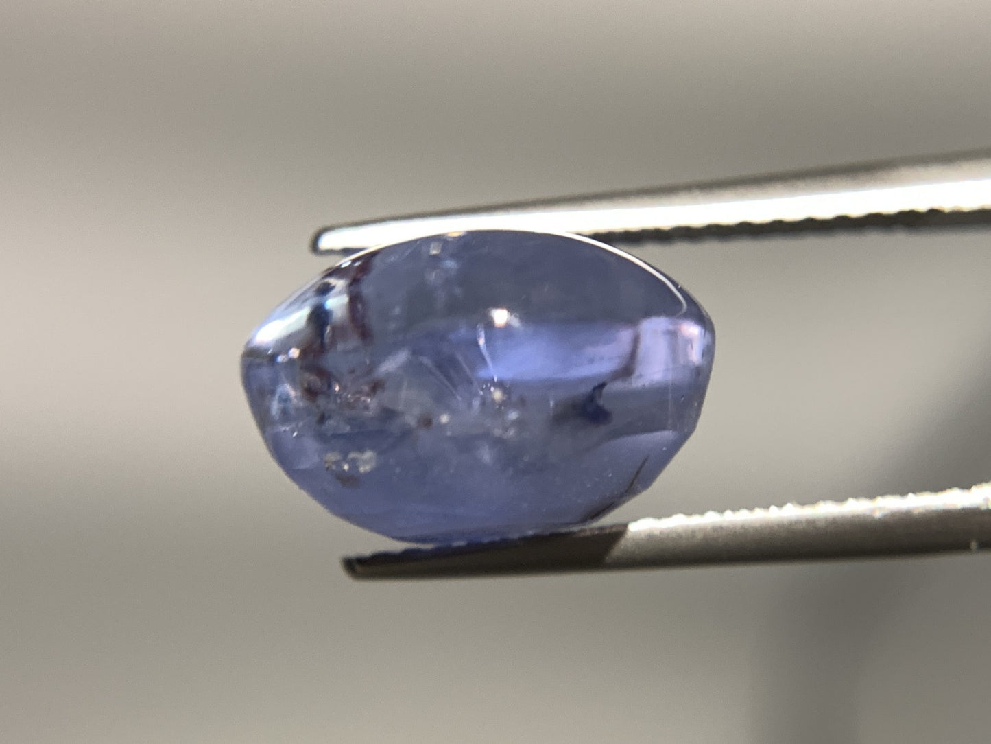 スターサファイア 天然 12.814ct 中央宝石ソーティング付き 12.5㎜×11.8㎜×8.0㎜ 天然 ルース( 裸石 ) 5027Y