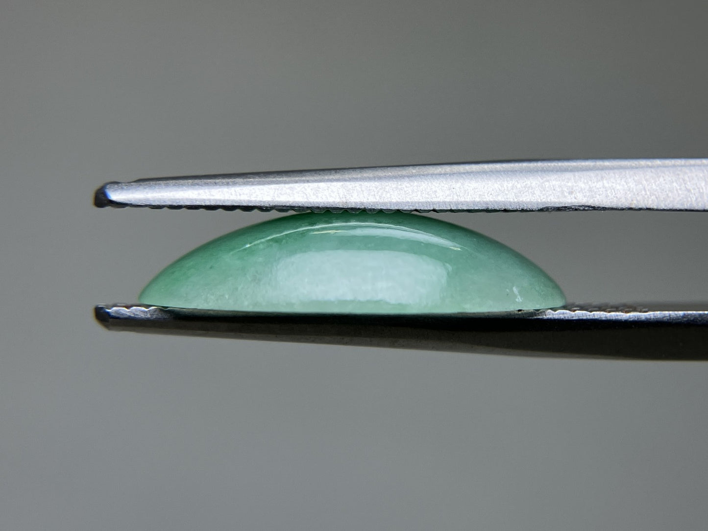 ひすい(ヒスイ 翡翠) 2.903ct 宝石ソーティング付き 14.7㎜×7.5㎜×3.1㎜ ルース( 裸石 ) 4414YY