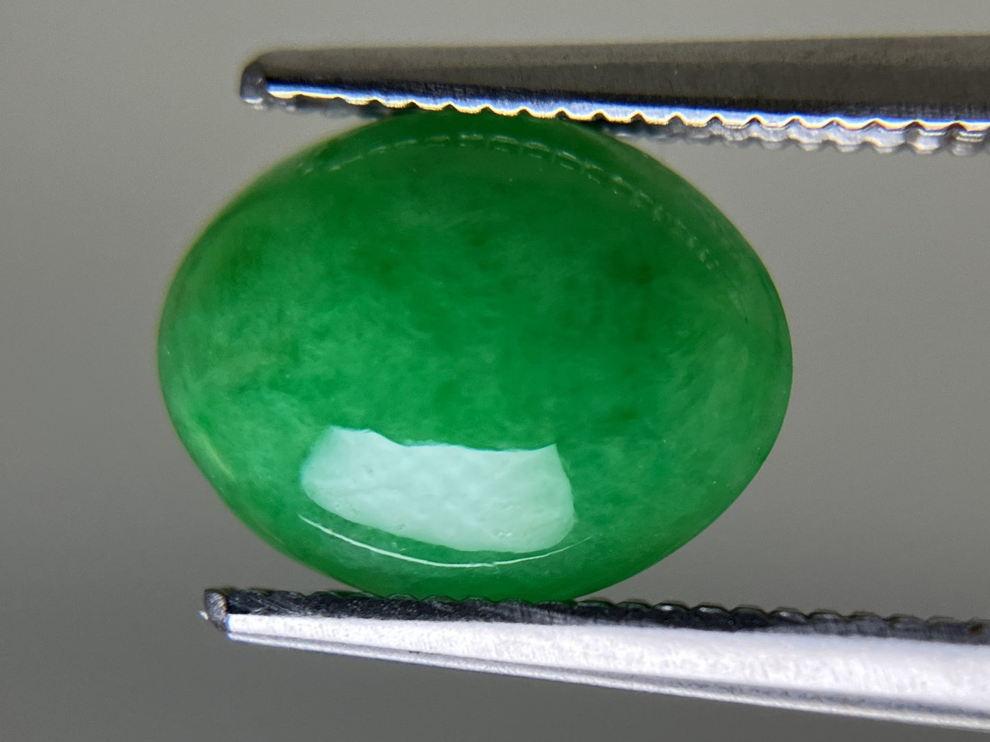ひすい(ヒスイ 翡翠) 2.208ct 宝石ソーティング付き 10.3㎜×8.1㎜×3.0㎜ ルース( 裸石 ) 4769YY