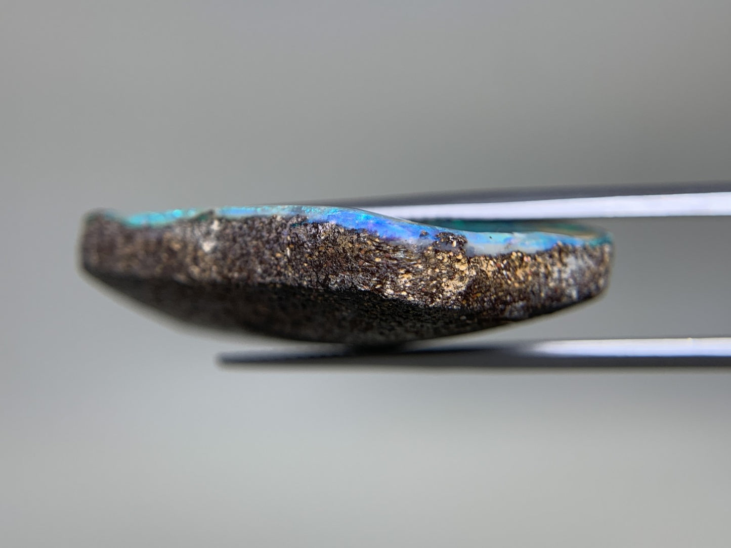 ボルダーオパール 天然 54.096ct 宝石ソーティング付き 33.4㎜×29.3㎜×8.7㎜ ルース( 裸石 ) 6134Y