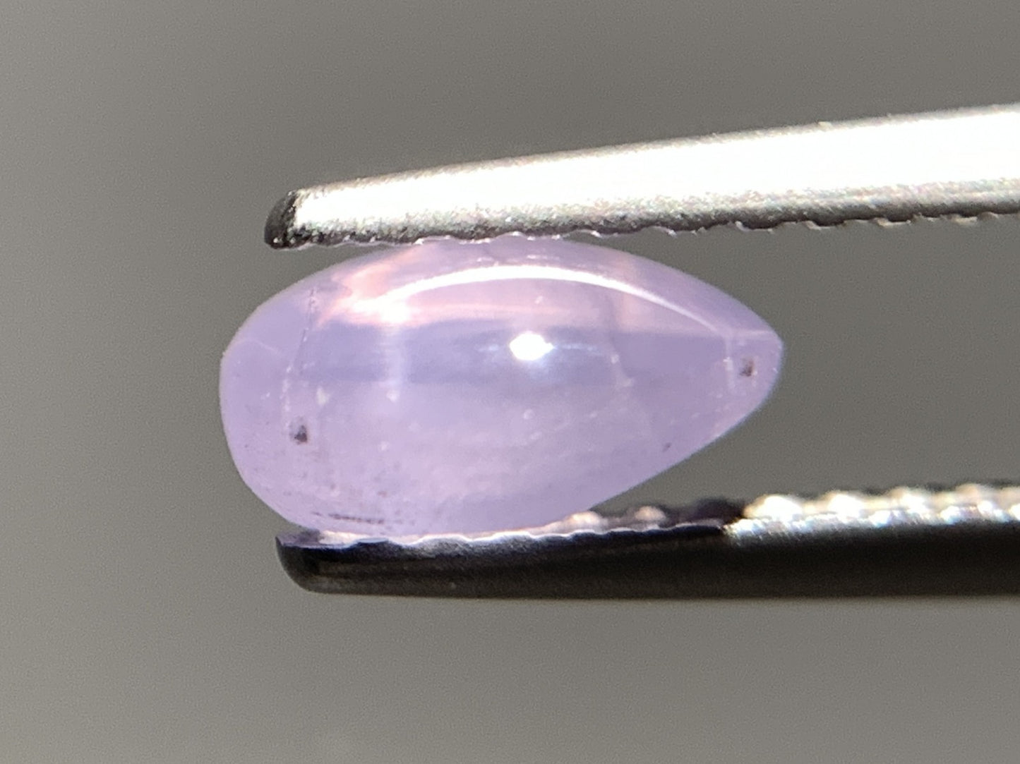 バイオレットスターサファイア 天然 1.585ct 宝石ソーティング付き 6.7㎜×6.2㎜×3.3㎜ ルース( 裸石 ) 7025Y
