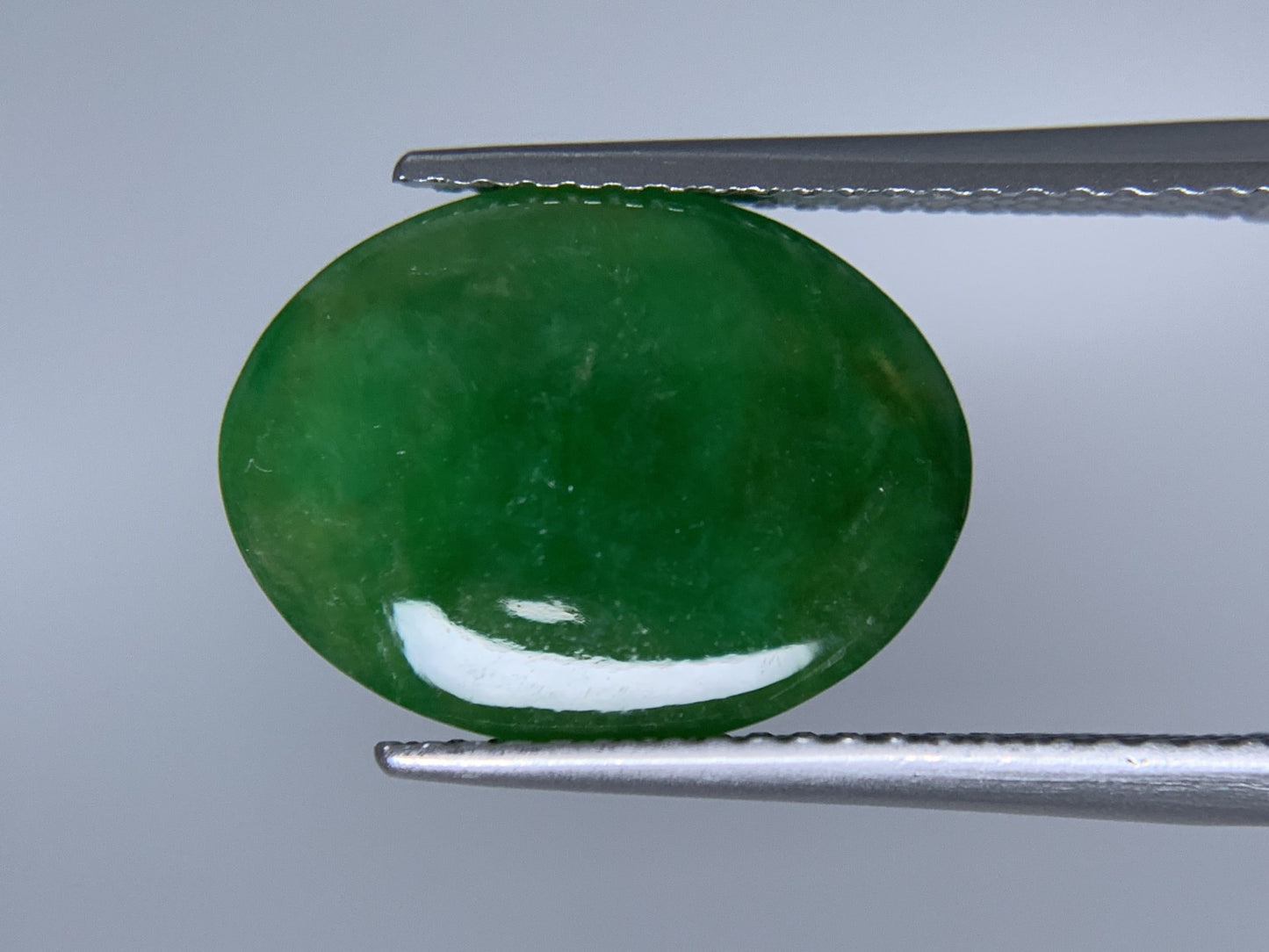 ヒスイ 翡翠 天然 5.754ct 宝石ソーティング付き 14.8㎜×11.1㎜×4.2㎜ ルース( 裸石 ) 5990Y