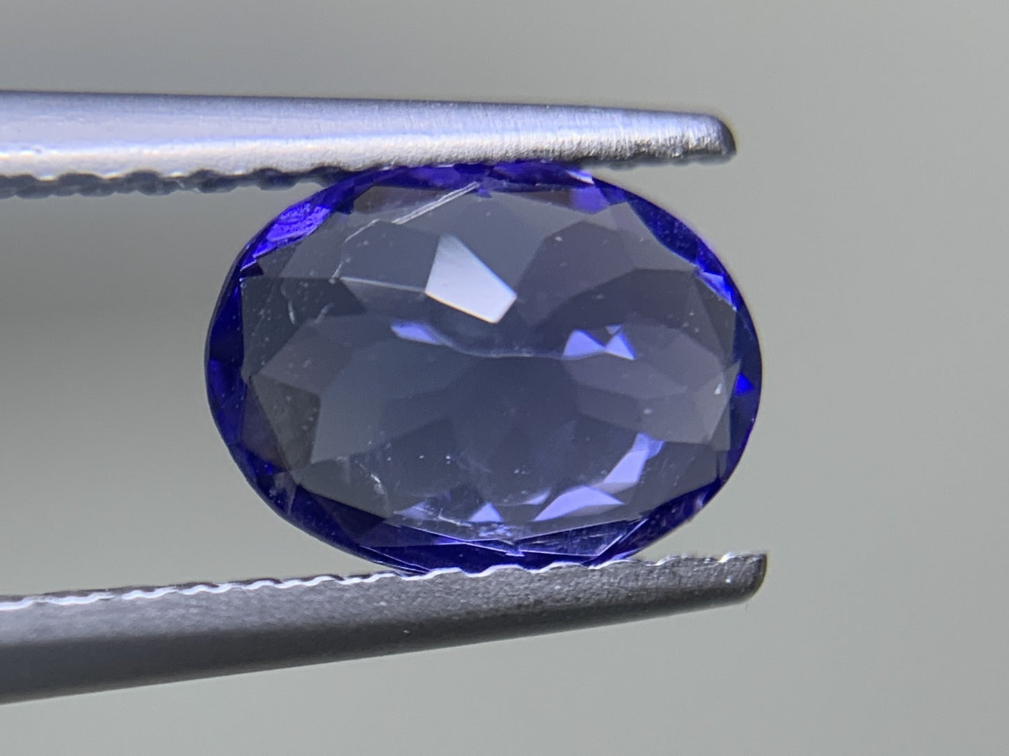 タンザナイト 1.211ct 宝石ソーティング付き 7.8㎜×6.0㎜×3.6㎜ ルース( 裸石 ) 2109Y