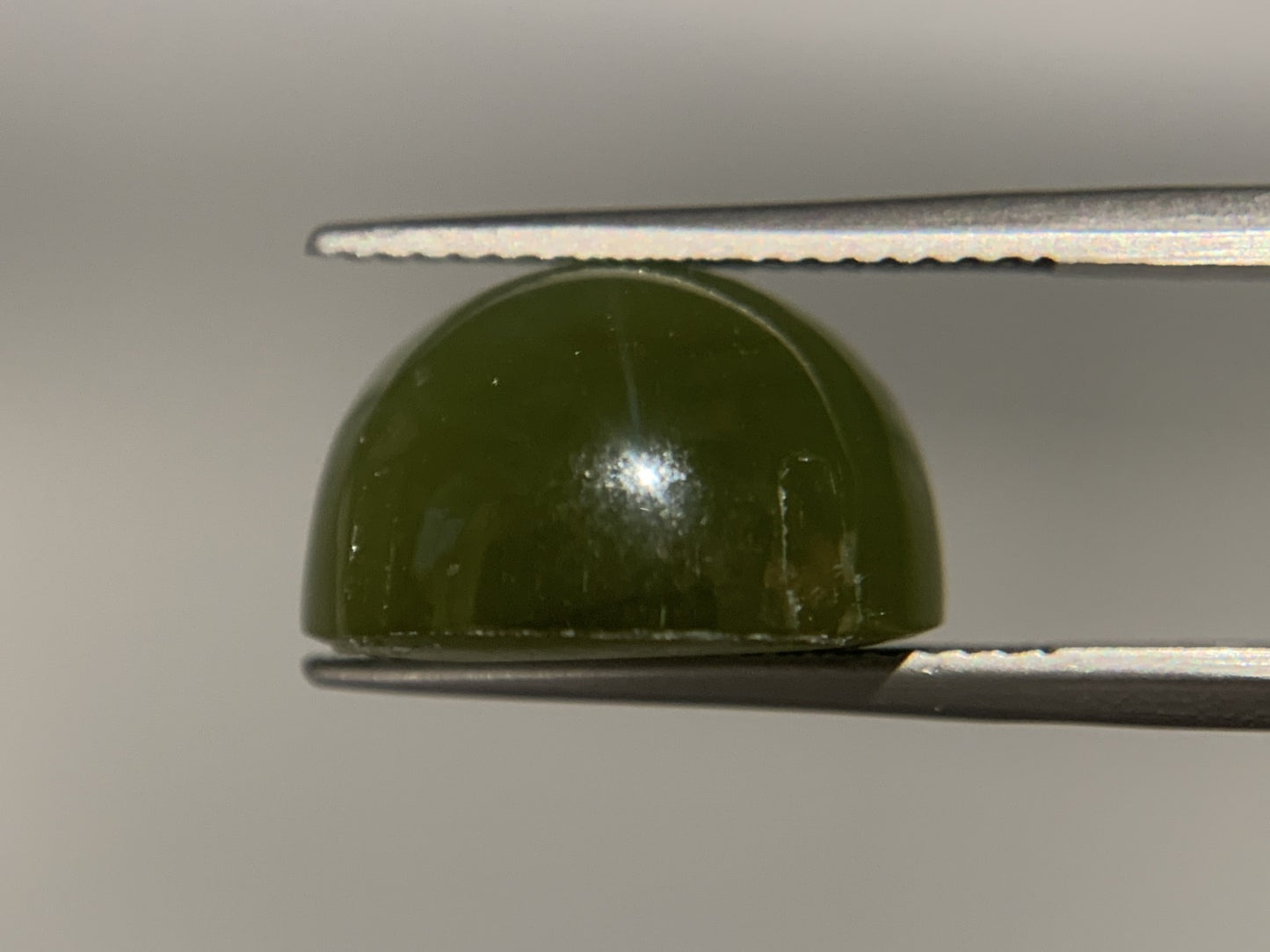 ネフライトキャッツアイ 13.380ct 宝石ソーティング付き 14.5㎜×12.5㎜×8.8㎜ ルース( 裸石 ) 3868Y