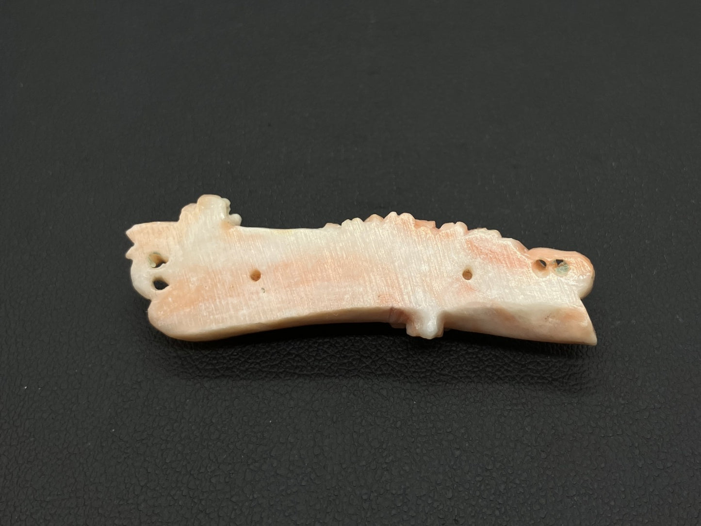 珊瑚 さんご 天然 31.45ct 宝石ソーティング付き 15.4㎜×49.7㎜×8.7㎜ ルース( 裸石 ) 8699S
