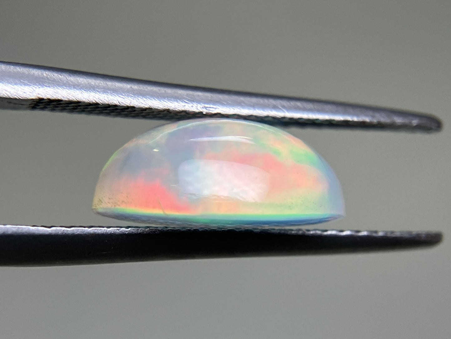 オパール 2.472ct 宝石ソーティング付き 7.9㎜×12.0㎜×5.1㎜ ルース( 裸石 ) 3498YY