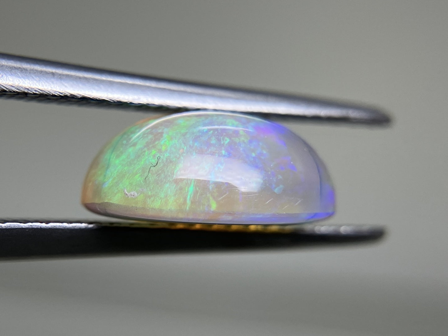 オパール 2.171ct 宝石ソーティング付き 8.1㎜×10.9㎜×4.7㎜ ルース( 裸石 ) 3502YY