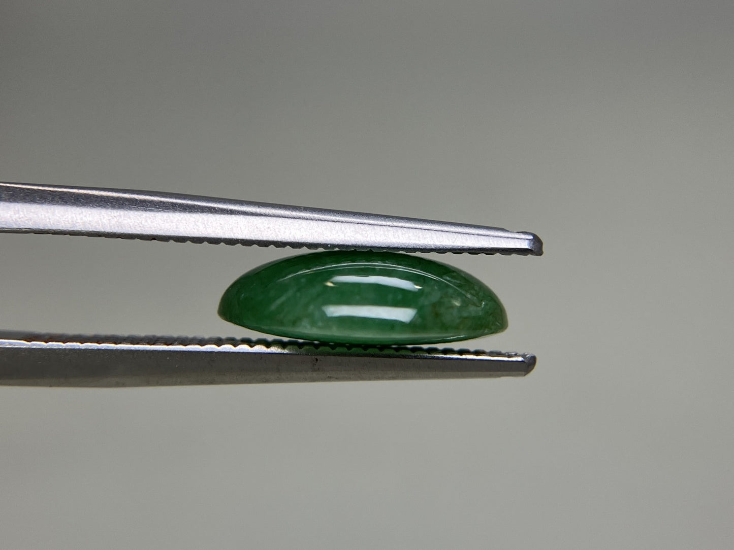 ヒスイ 翡翠 天然 3.1662ct 宝石ソーティング付き 11.0㎜×9.0㎜×3.5㎜ 天然 ルース( 裸石 ) 5018YY