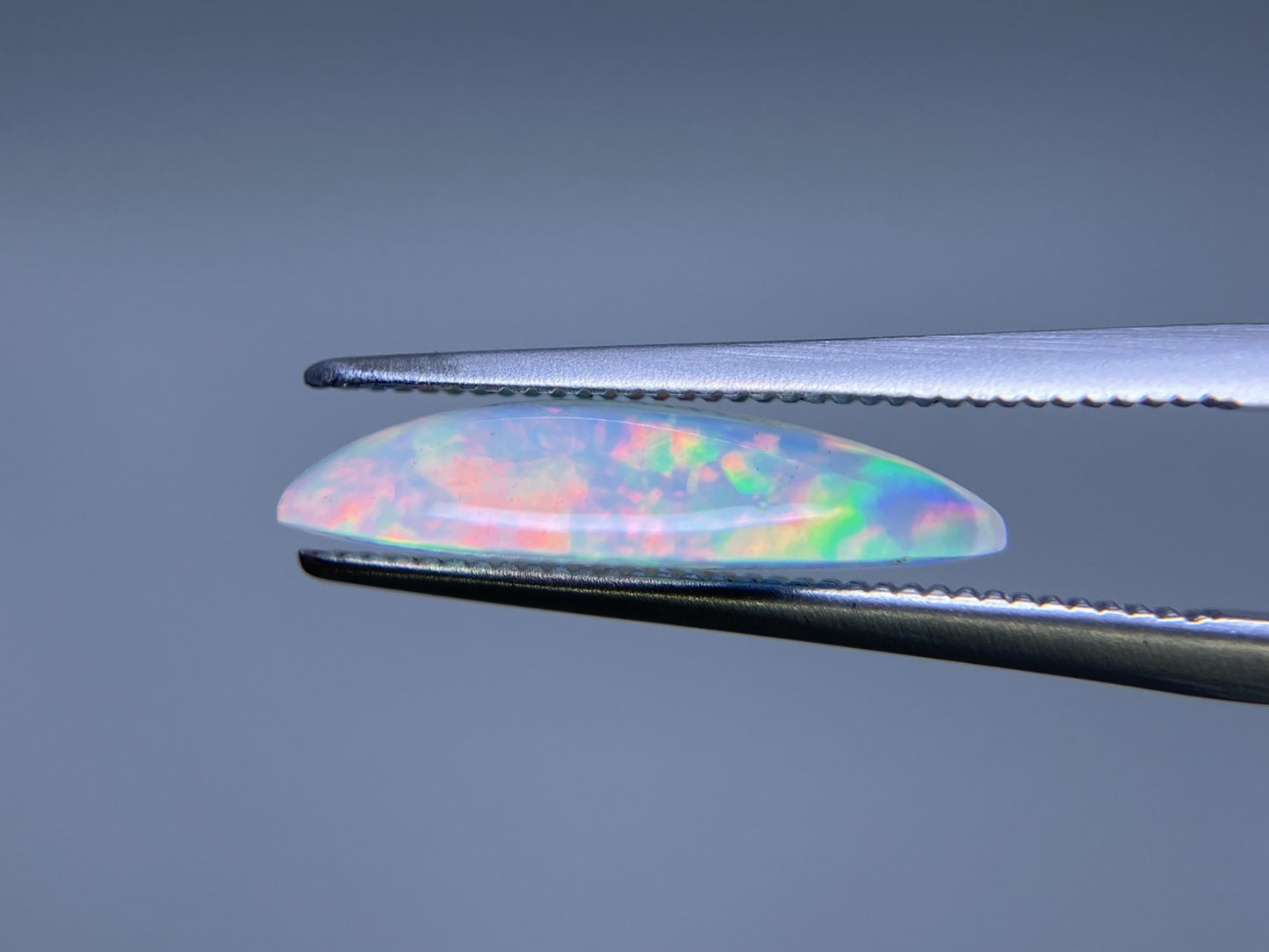 オパール 2.183ct 宝石ソーティング付き 2.14㎜×13.3㎜×8.8㎜ ルース( 裸石 ) 3613S