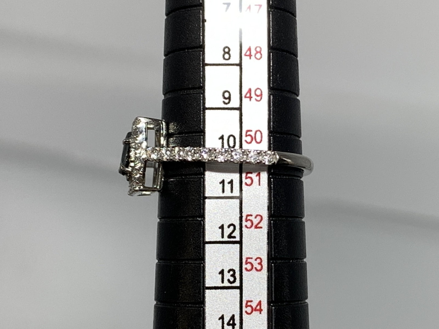 アレキサンドライト 0.23ct ロシア産 Russia GIA鑑別書 D0.47ct PT900 2.85g 指輪 (JP10号) サイズ直し承ります。 7645Y