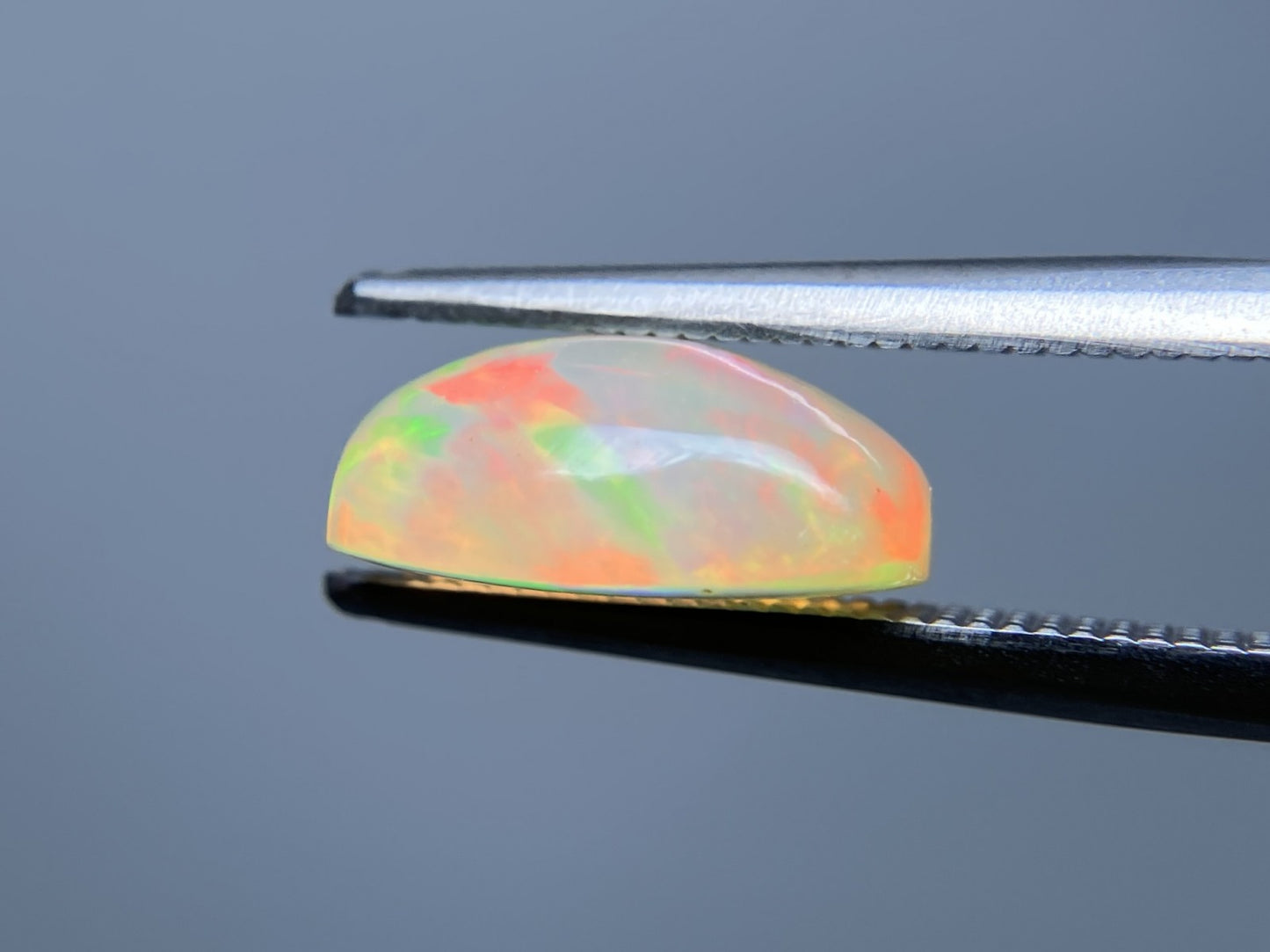 オパール 2.267ct 宝石ソーティング付き 16.1㎜×12.7㎜×9.8㎜ ルース( 裸石 ) 3608S