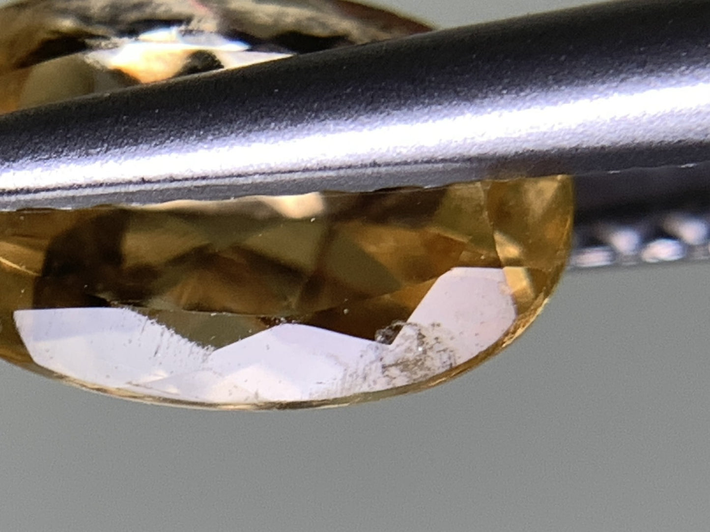 インペリアルトパーズ 天然 1.280ct 宝石ソーティング付き 8.5㎜×5.3㎜×3.5㎜ ルース( 裸石 ) 5336Y