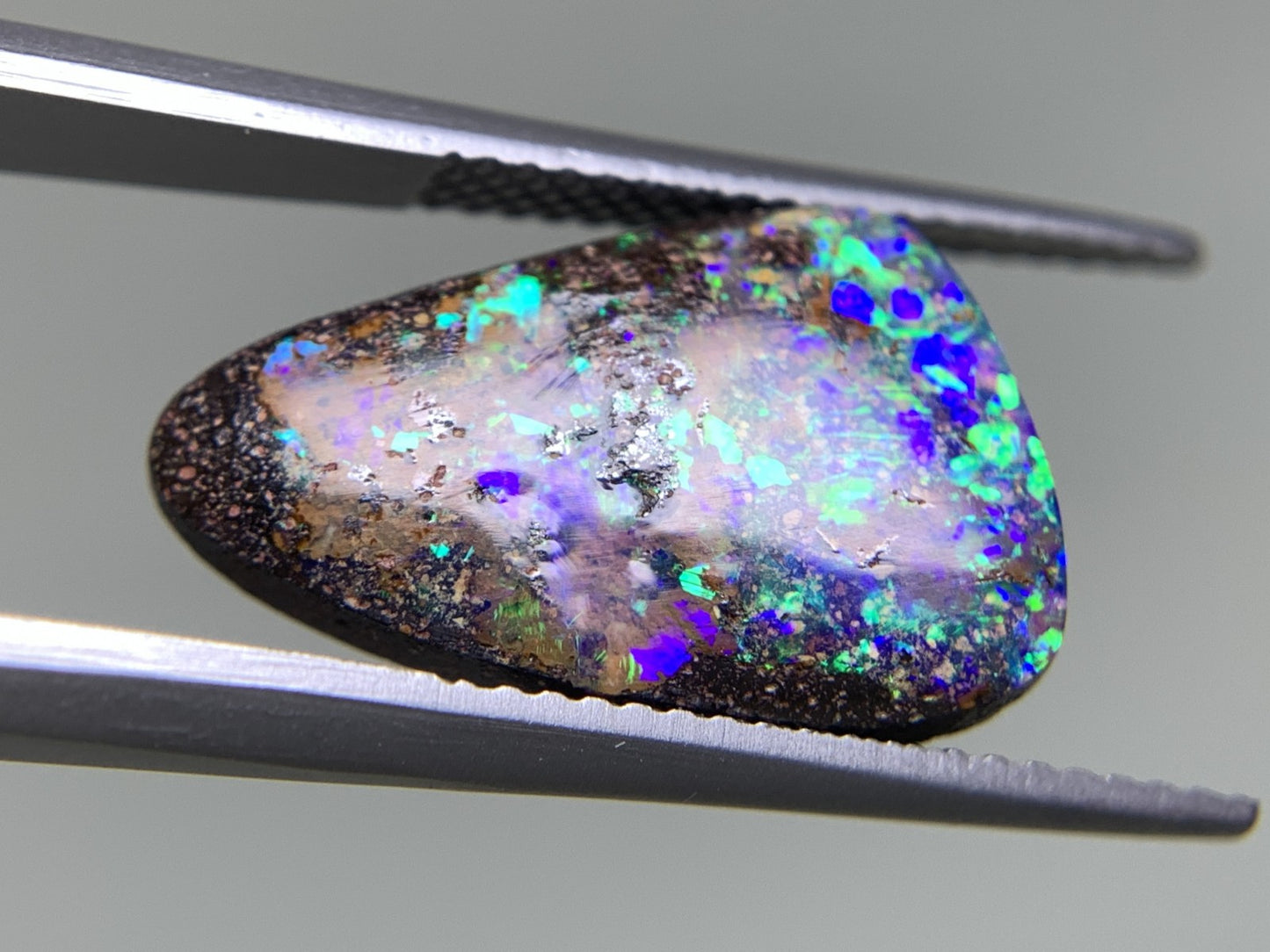 ボルダーオパール 天然 7.336ct 宝石ソーティング付き 17.1㎜×11.0㎜×4.9㎜ ルース( 裸石 ) 5484Y