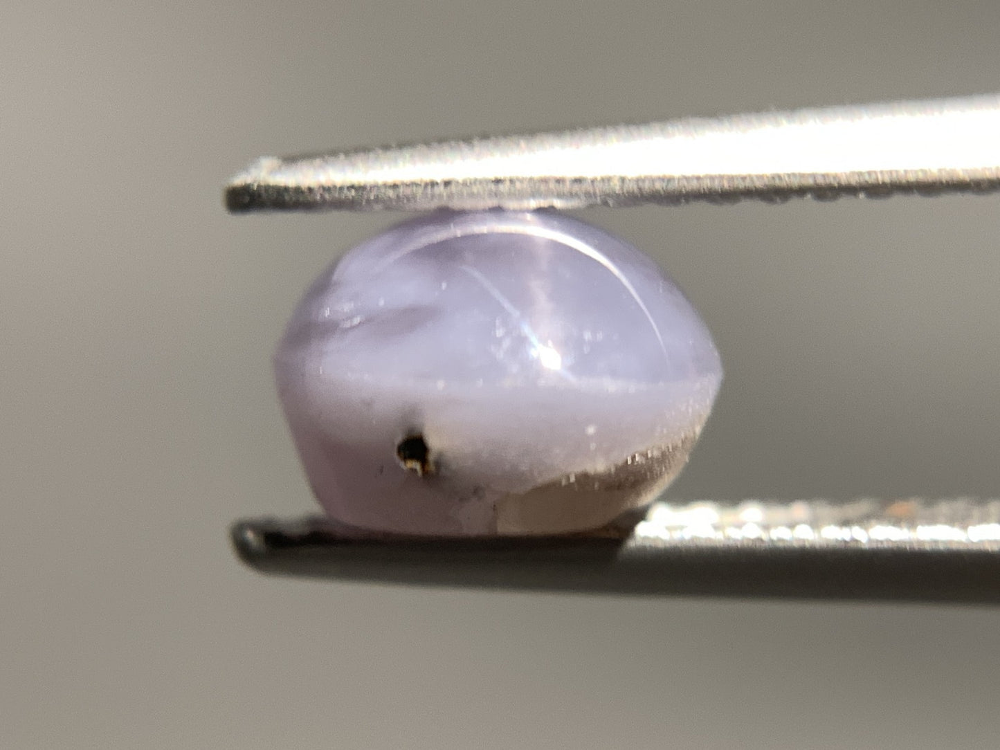 スターサファイア 天然 3.907ct 宝石ソーティング付き 8.4㎜×7.7㎜×5.4㎜ ルース( 裸石 ) 7093Y