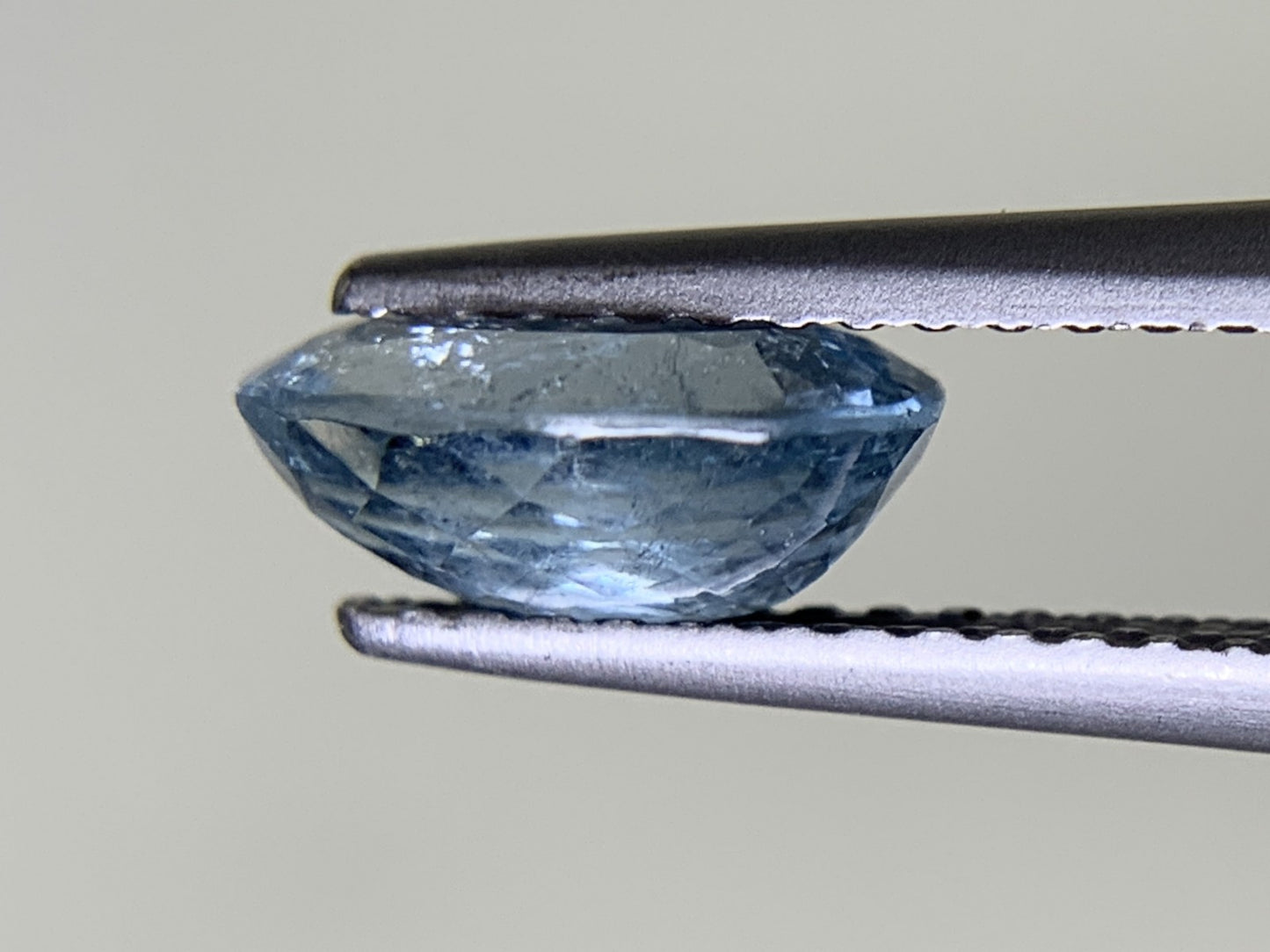 トルマリン 1.389ct 宝石ソーティング付き 8.5㎜×6.0㎜×3.6㎜ ルース( 裸石 ) 1912Y