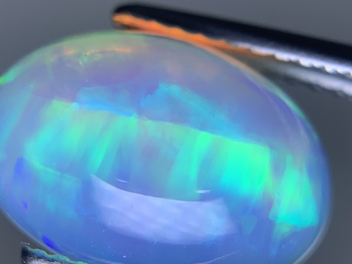 オパール 2.870ct 宝石ソーティング付き 13.0㎜×9.0㎜×4.9㎜ ルース( 裸石 ) 3923Y