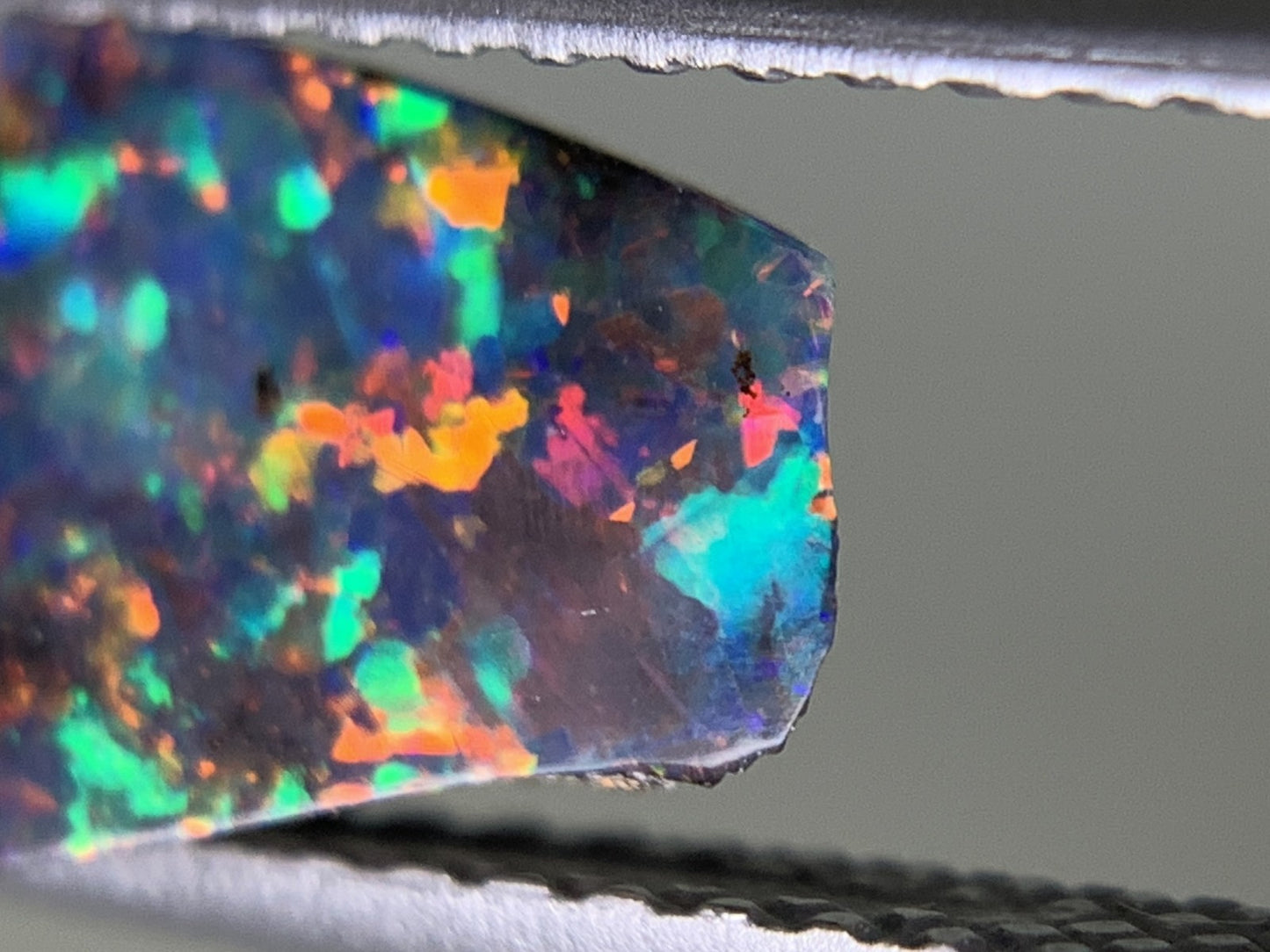 ボルダーオパール 天然 1.450ct 宝石ソーティング付き 10.8㎜×6.4㎜×2.7㎜ ルース( 裸石 ) 6267Y